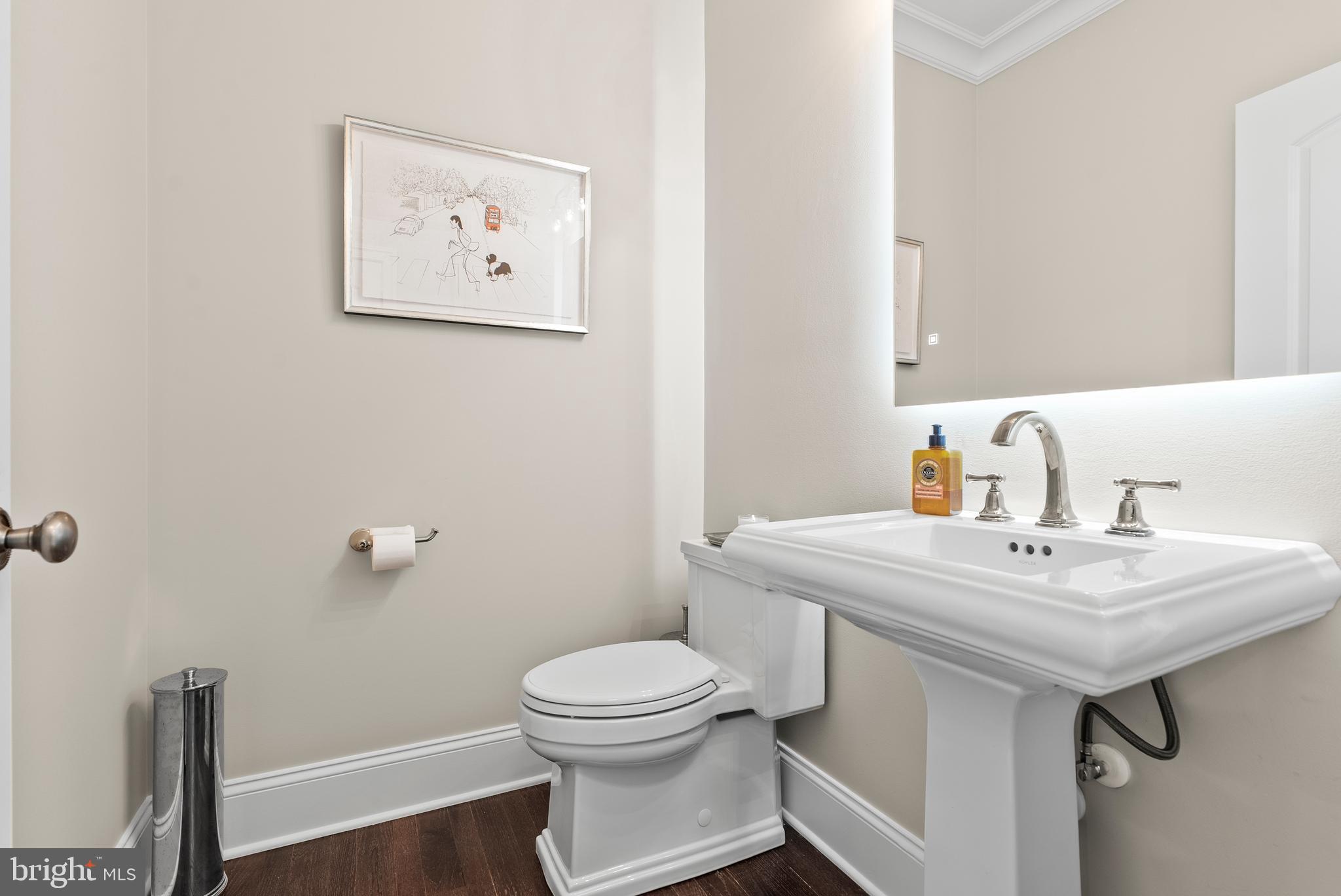 HUNT CUP HILL - Residential