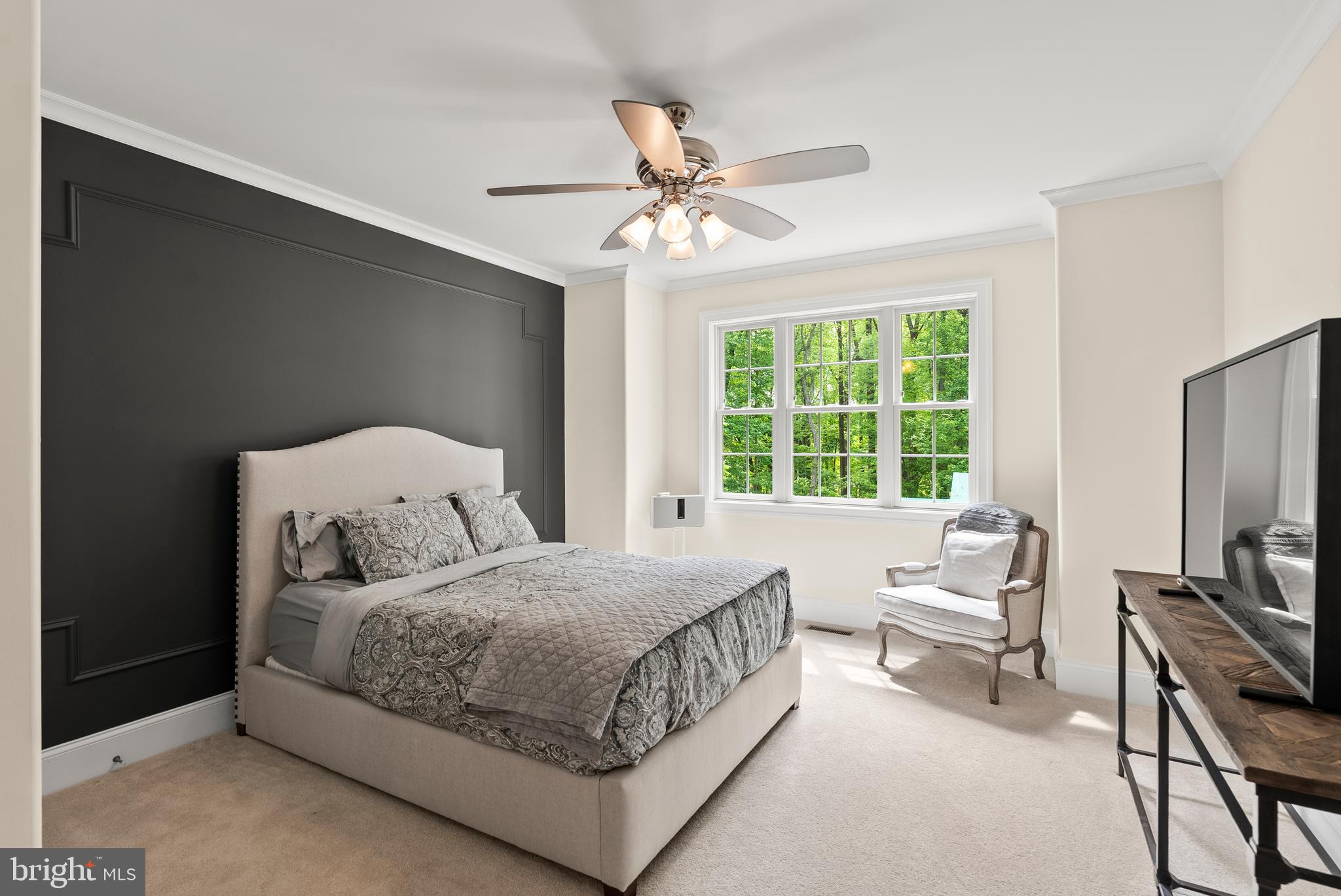 HUNT CUP HILL - Residential