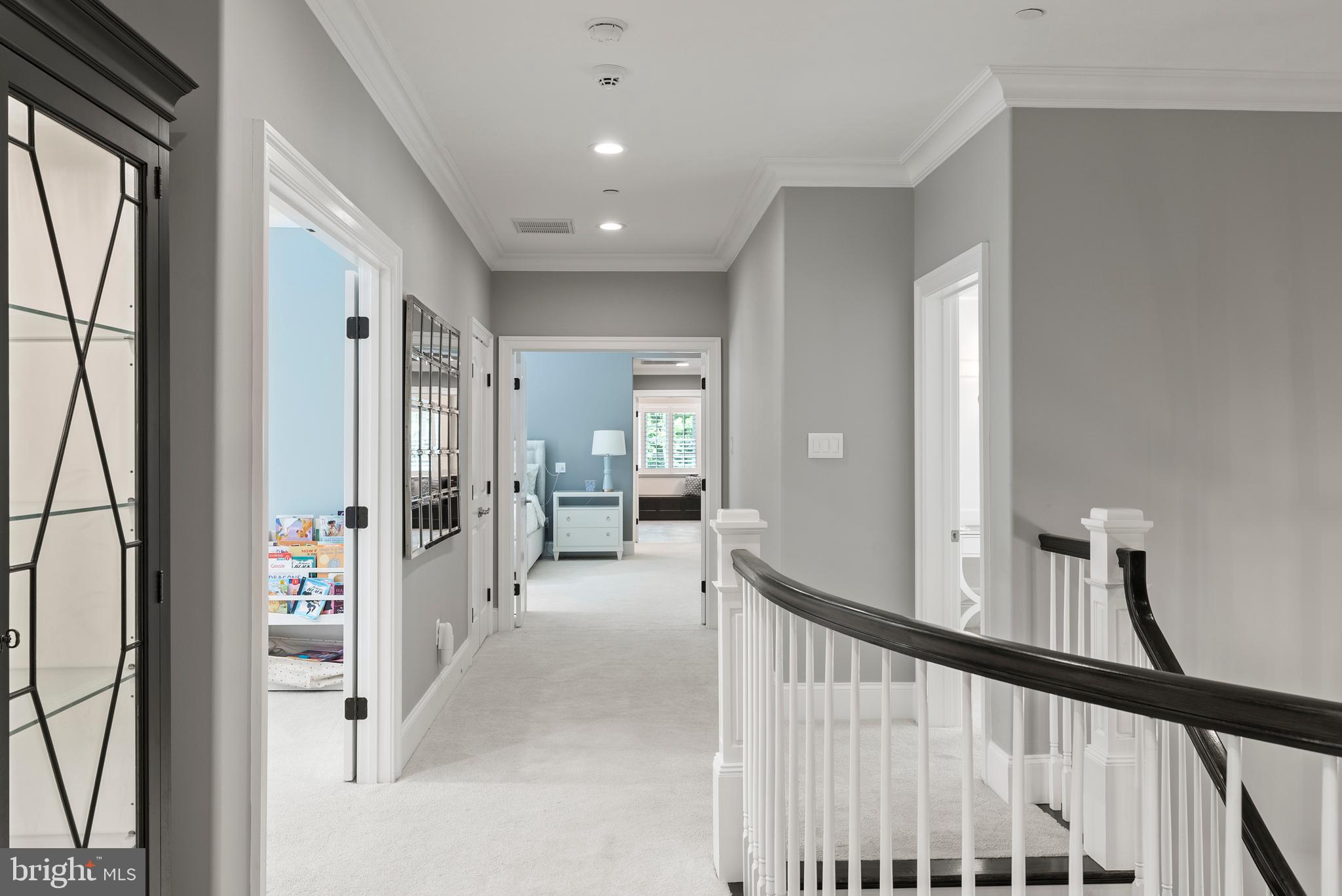 HUNT CUP HILL - Residential