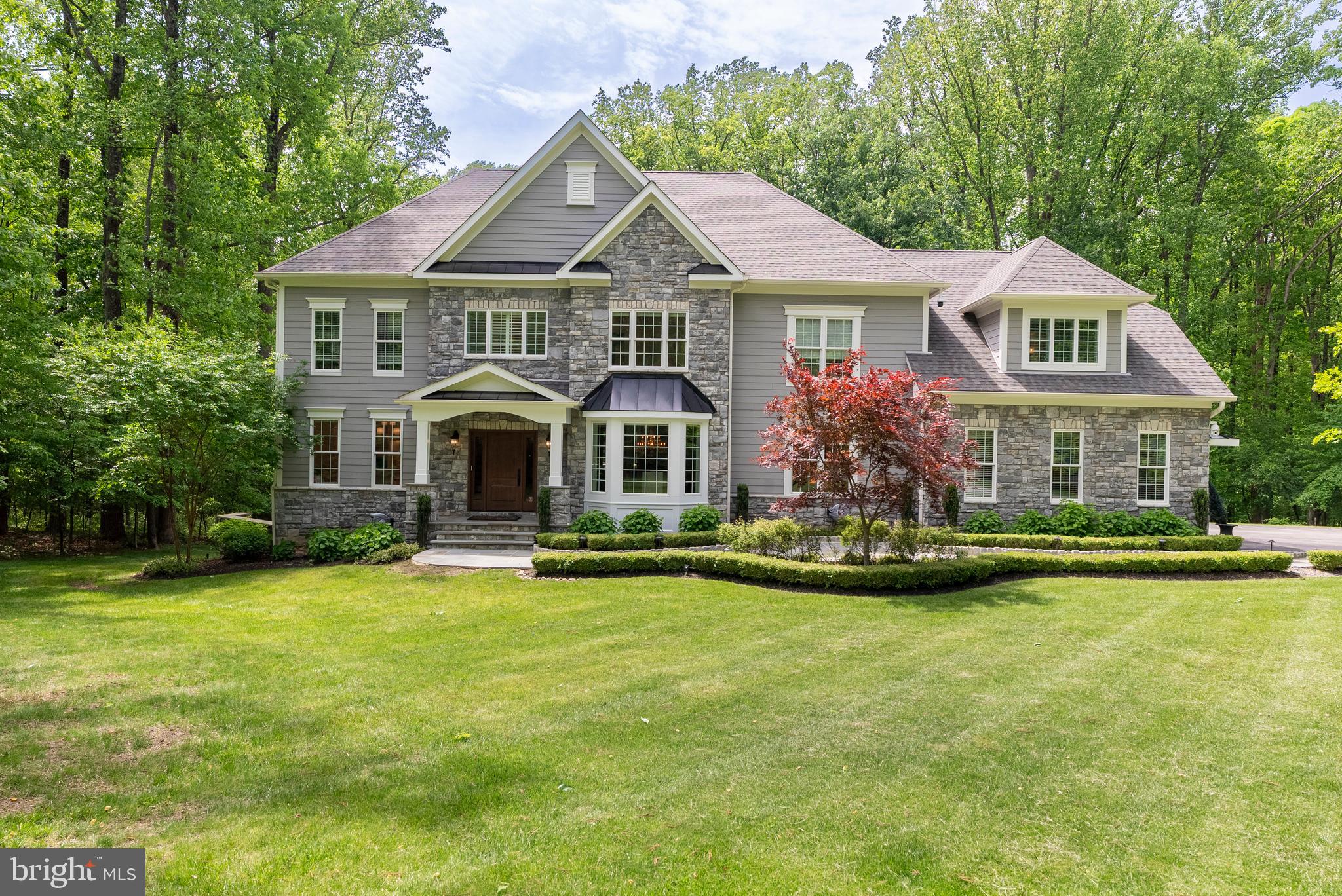 HUNT CUP HILL - Residential