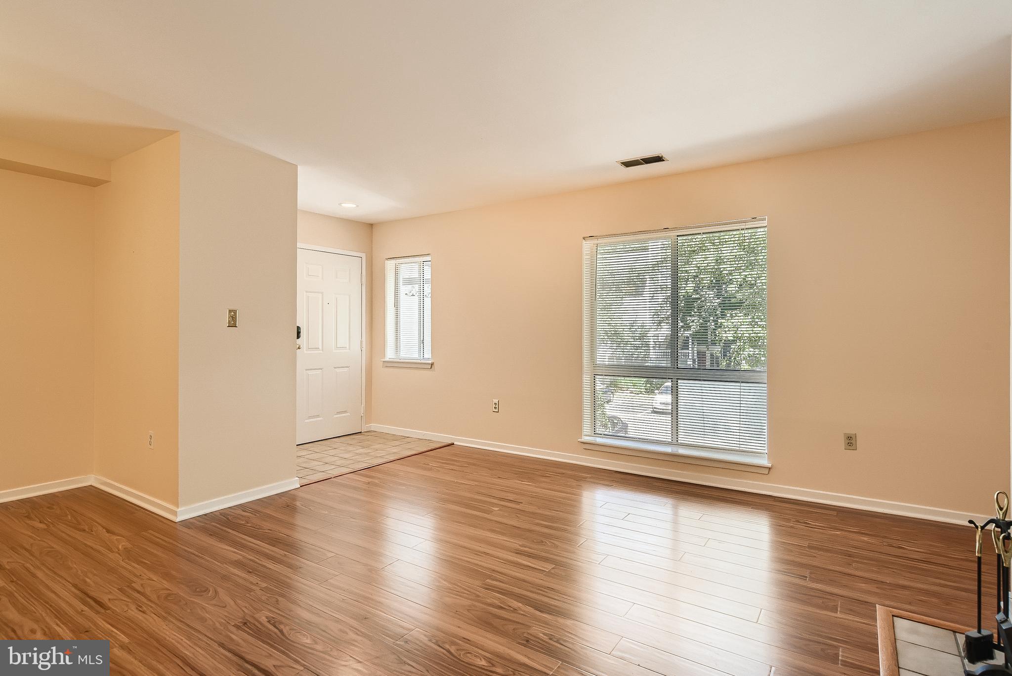 BEDFORD COMMONS - Residential