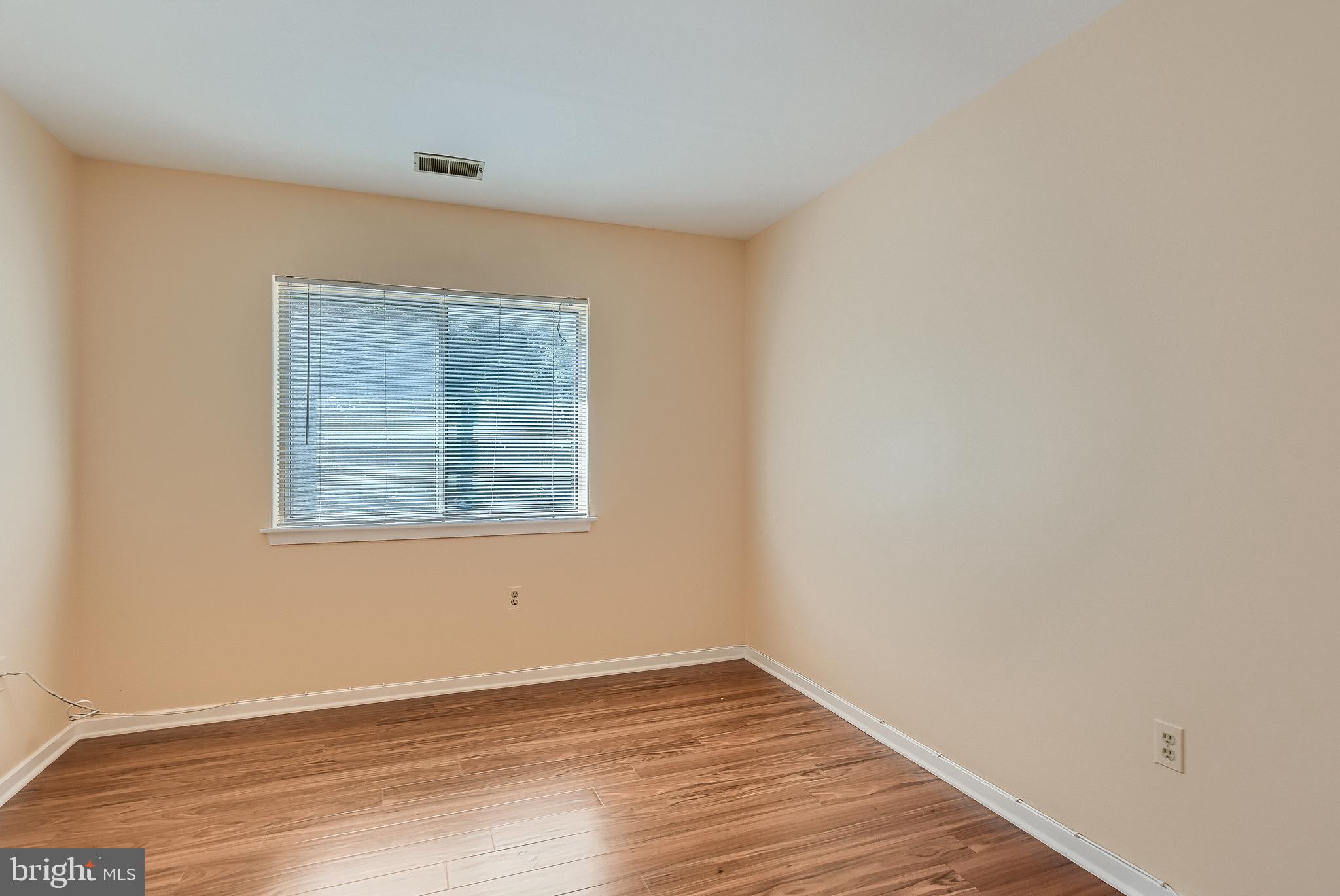 BEDFORD COMMONS - Residential