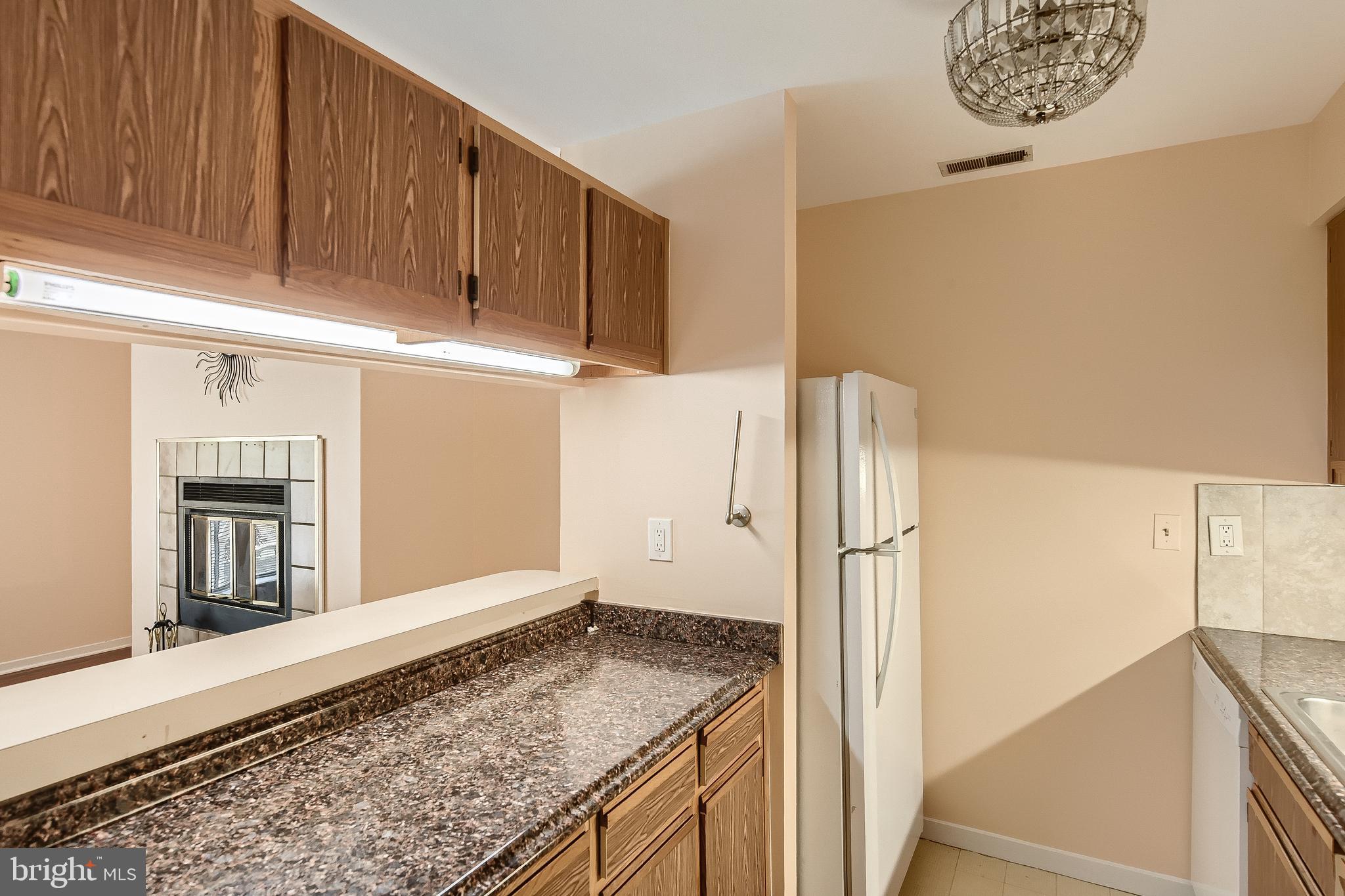 BEDFORD COMMONS - Residential