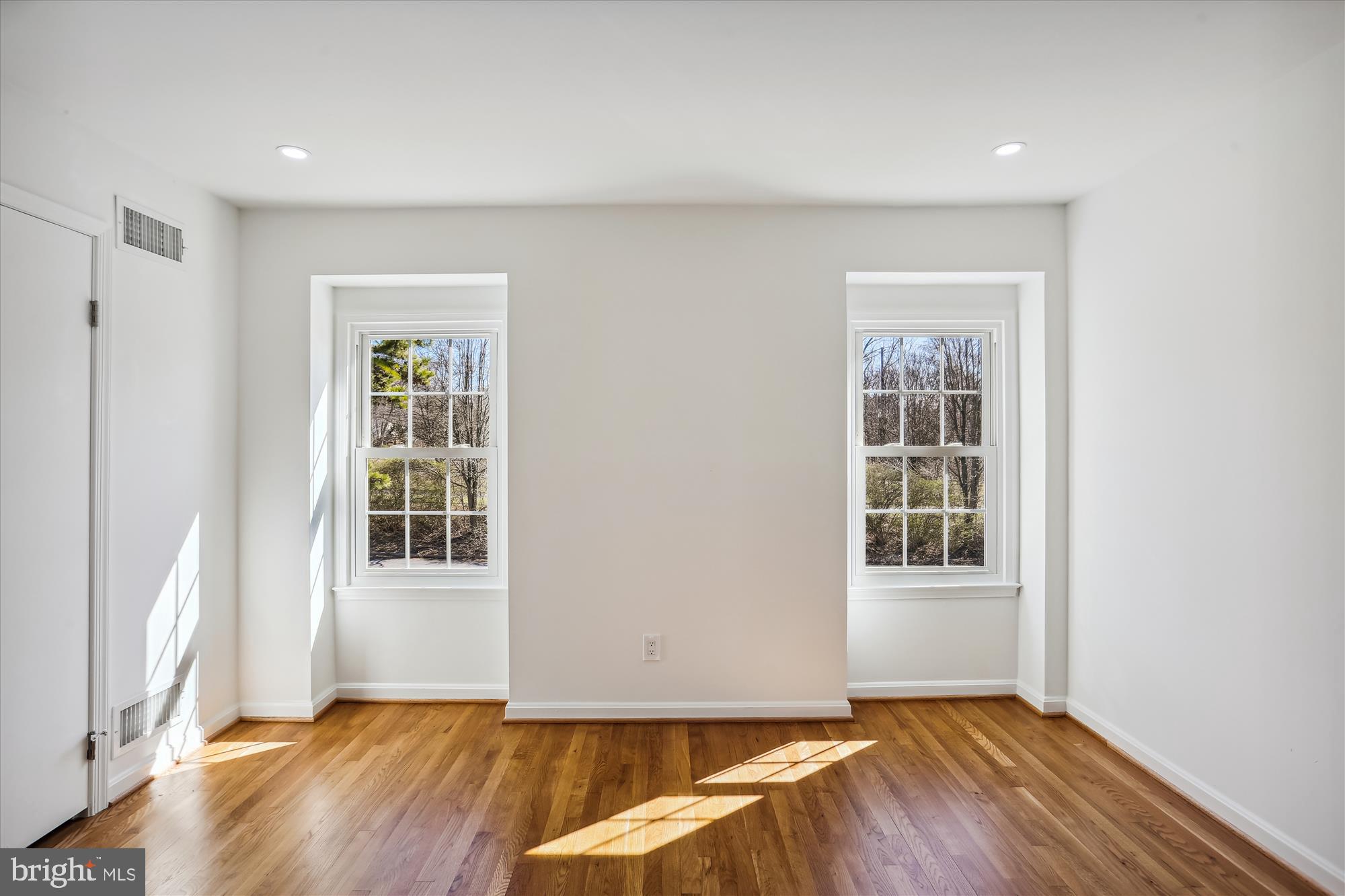 FLOWER VALLEY - Residential