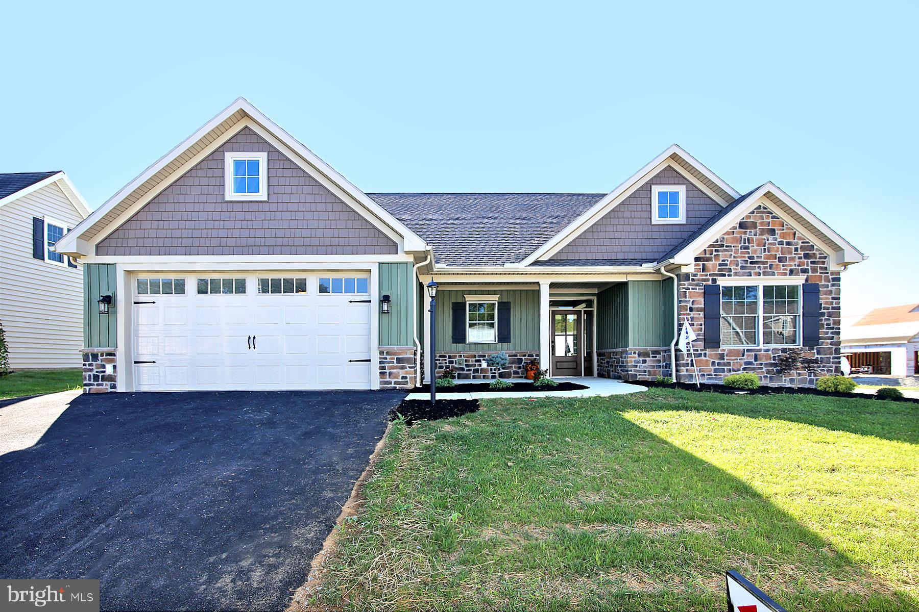 New Listing: Model Home in Heritage Run by Woodland Contractors
Discover the latest model home by Woodland Contractors, located in the charming community of Heritage Run. This beautiful new build features:
2 Bedrooms
2 Full Bathrooms
Open Concept Layout
Single-Level Living
The home is bathed in natural light, thanks to oversized sliding doors and large windows, creating a bright and welcoming atmosphere.
Heritage Run offers several custom options and multiple floorplans to suit your needs.
Open House: Every Saturday, 1:00 PM - 3:00 PM.