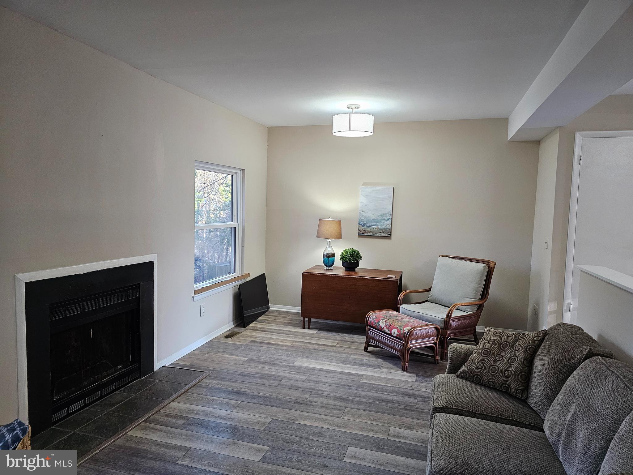 KIMBERLY WOODS VILLAGE - Residential Lease