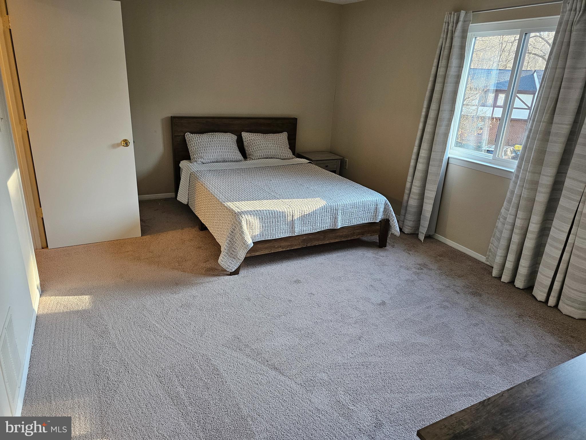 KIMBERLY WOODS VILLAGE - Residential Lease