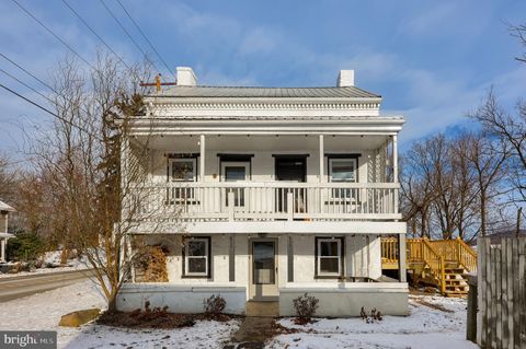 561 MARTICVILLE ROAD PEQUEA PA 17565