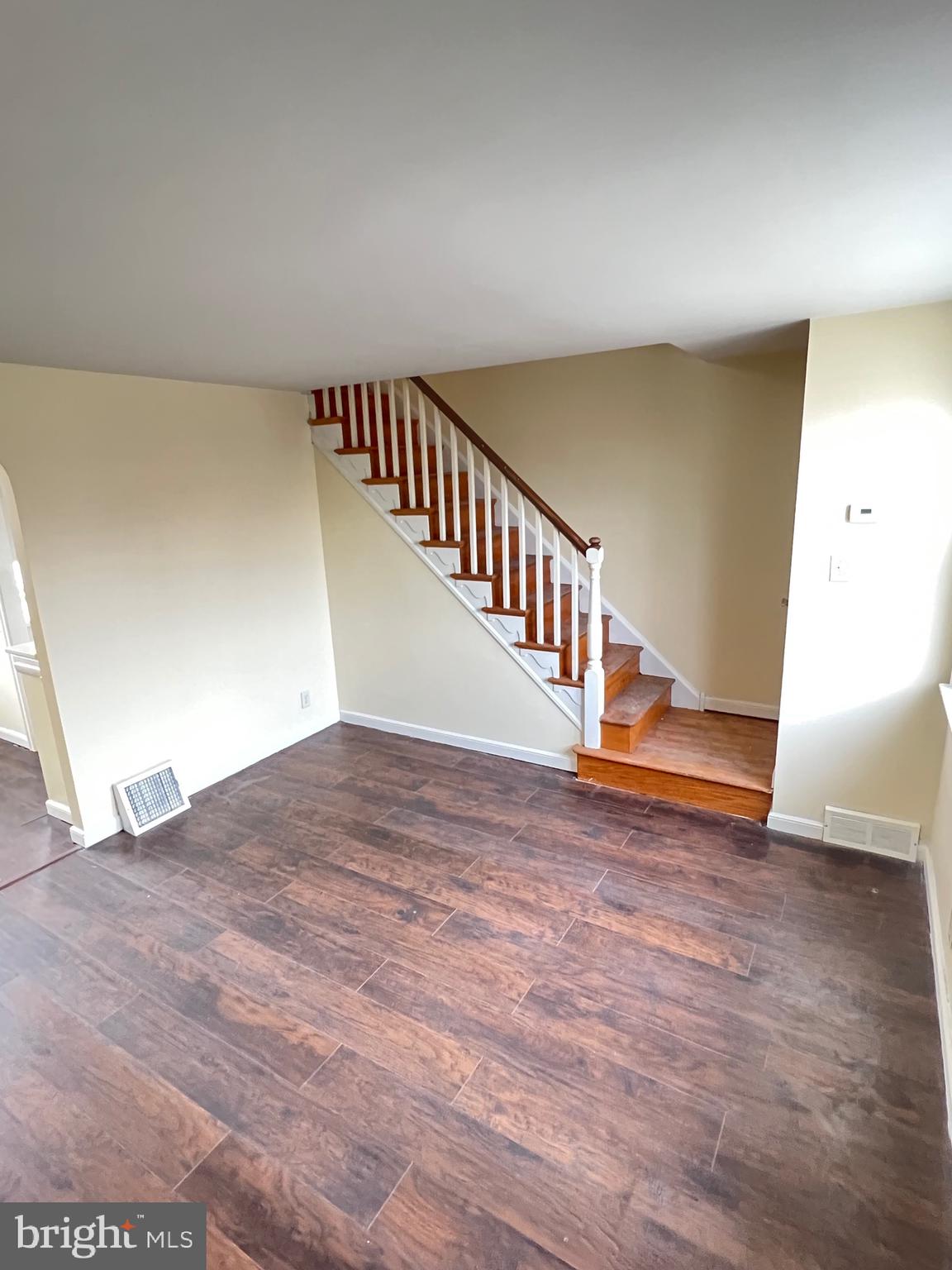 SUMMERDALE - Residential