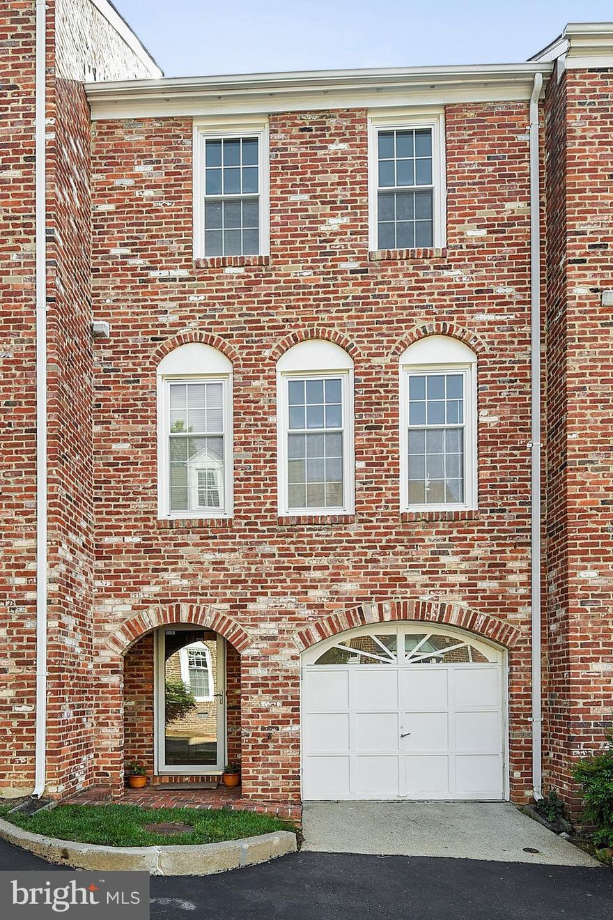 NEW PRICE,Fantastic Location,v  3 bedroom, 2.5 baths, attached garage. Exceptional condition. Inviting living room with high ceiling & fireplace, French doors to walled garden. Large eat-in kitchen, granite counter tops, stainless appliances. Beautiful new marble bathrooms, wood floors throughout. Abundant storage in the garage. Short walk to King St metro, & Old Town, Easy access to I95.