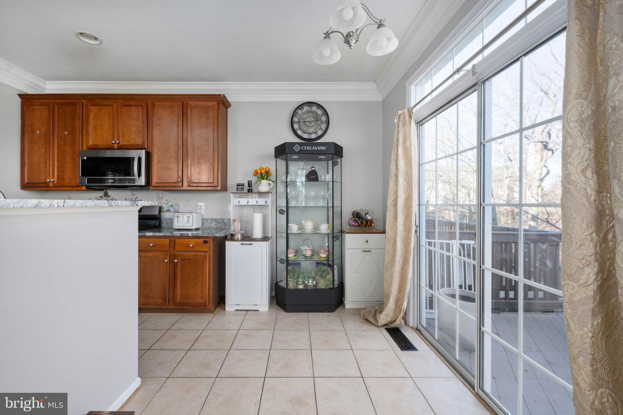 WYNGATE MANOR - Residential