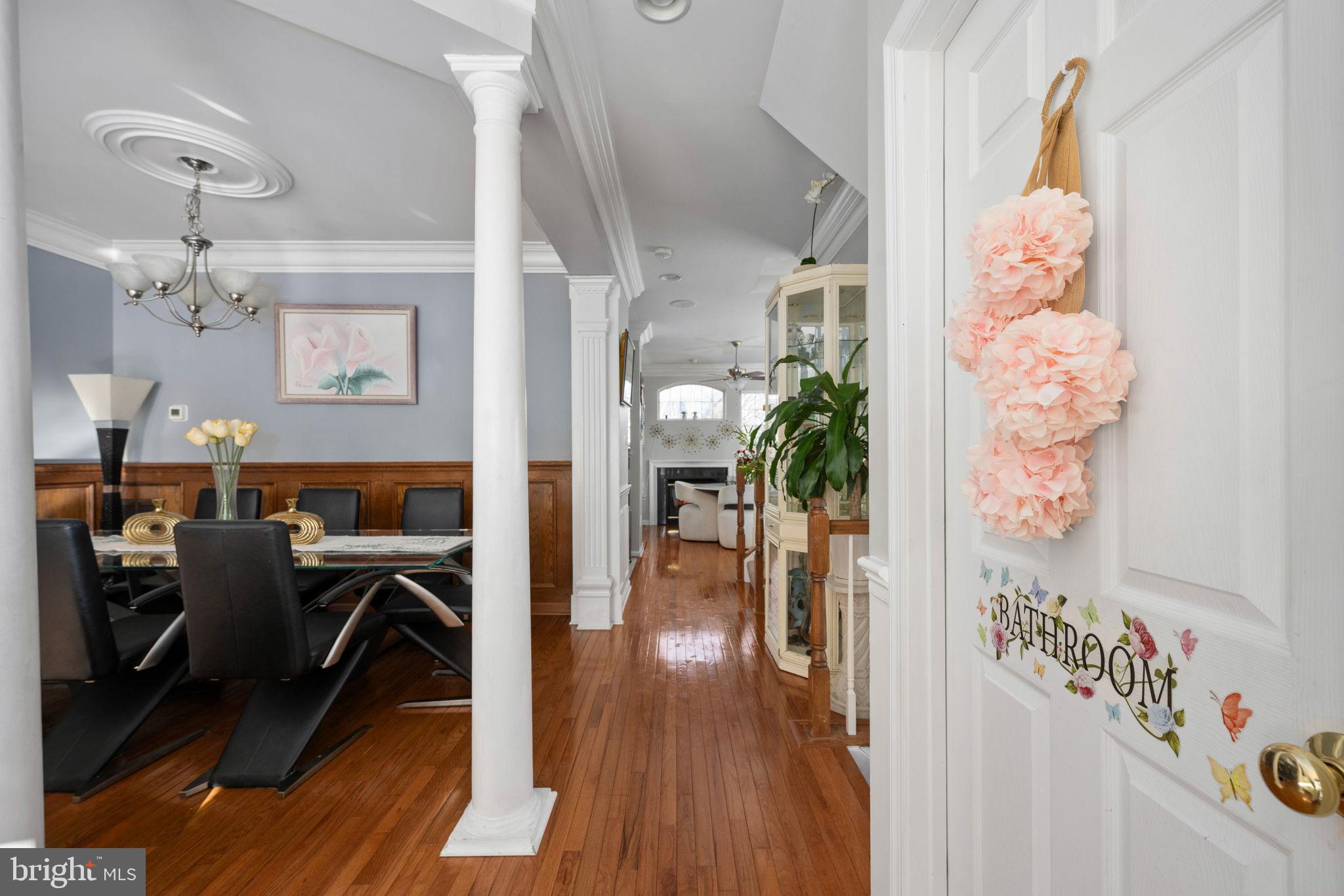 WYNGATE MANOR - Residential