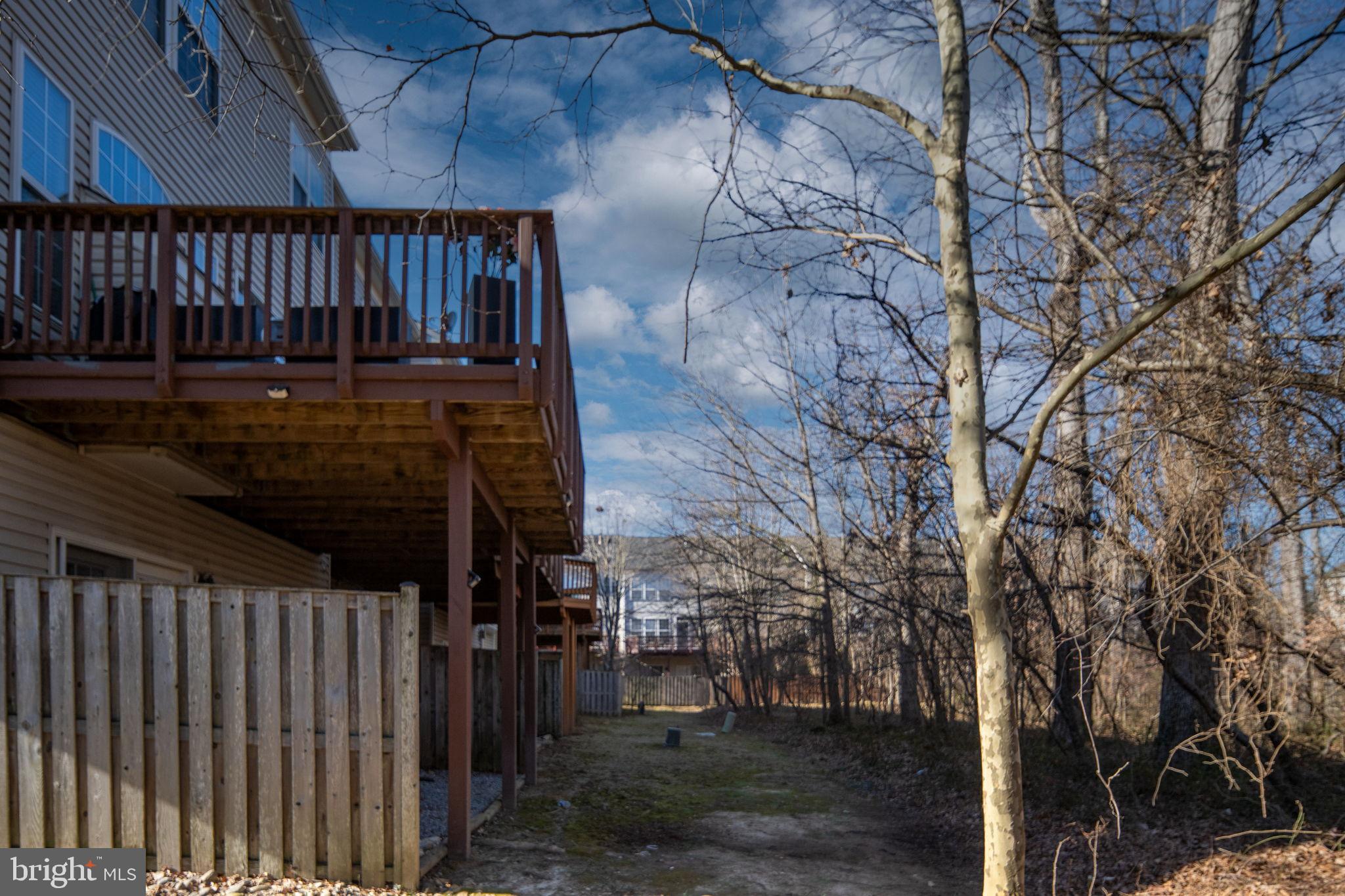 WYNGATE MANOR - Residential