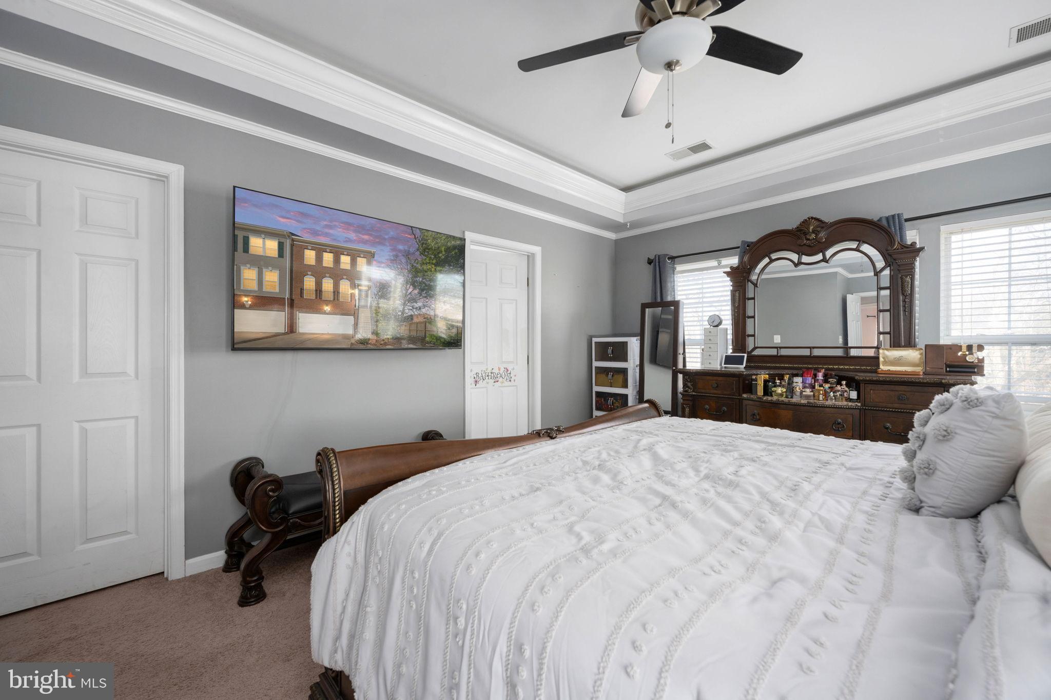 WYNGATE MANOR - Residential