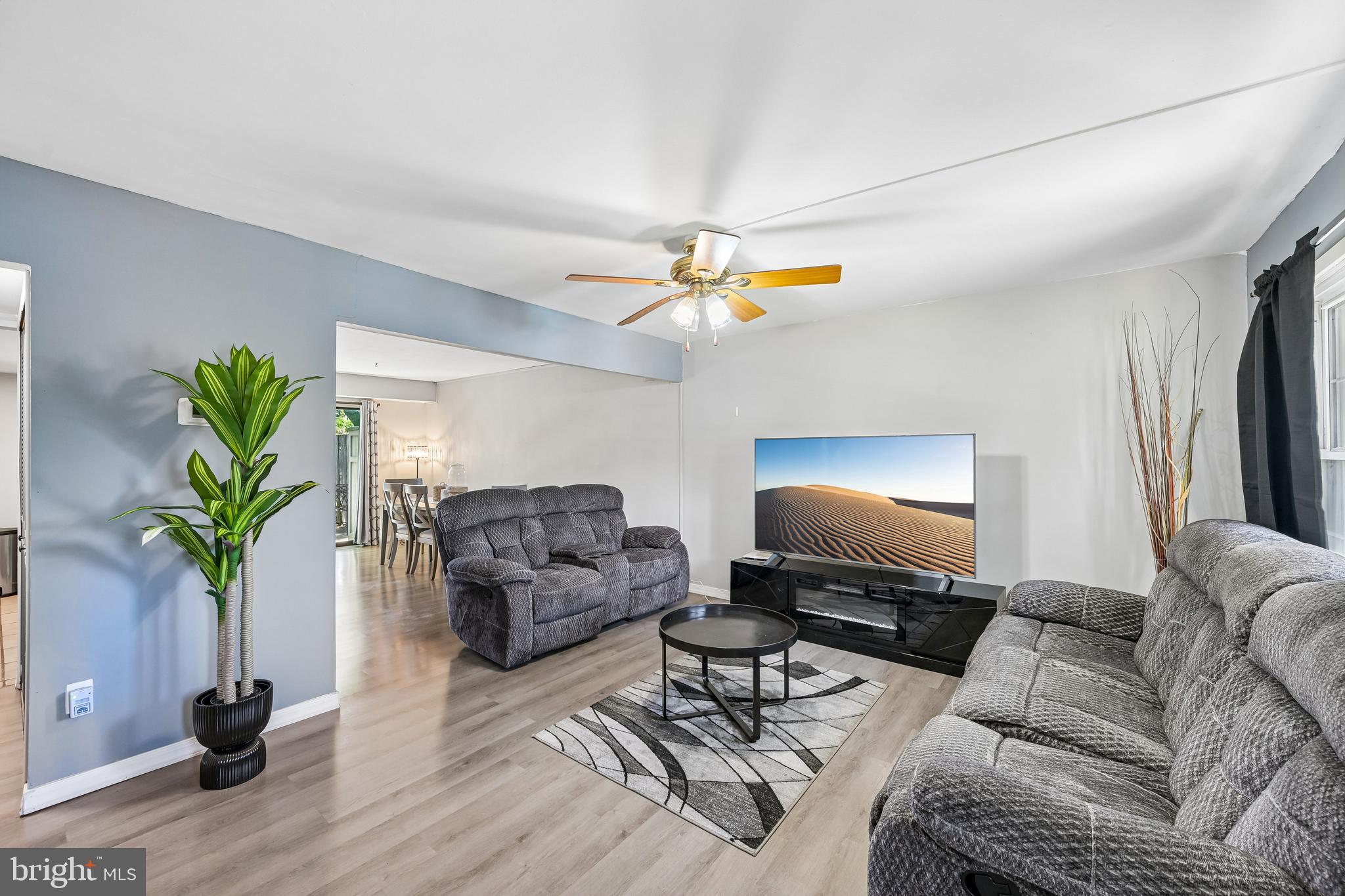 12 ROXBURN PLACE