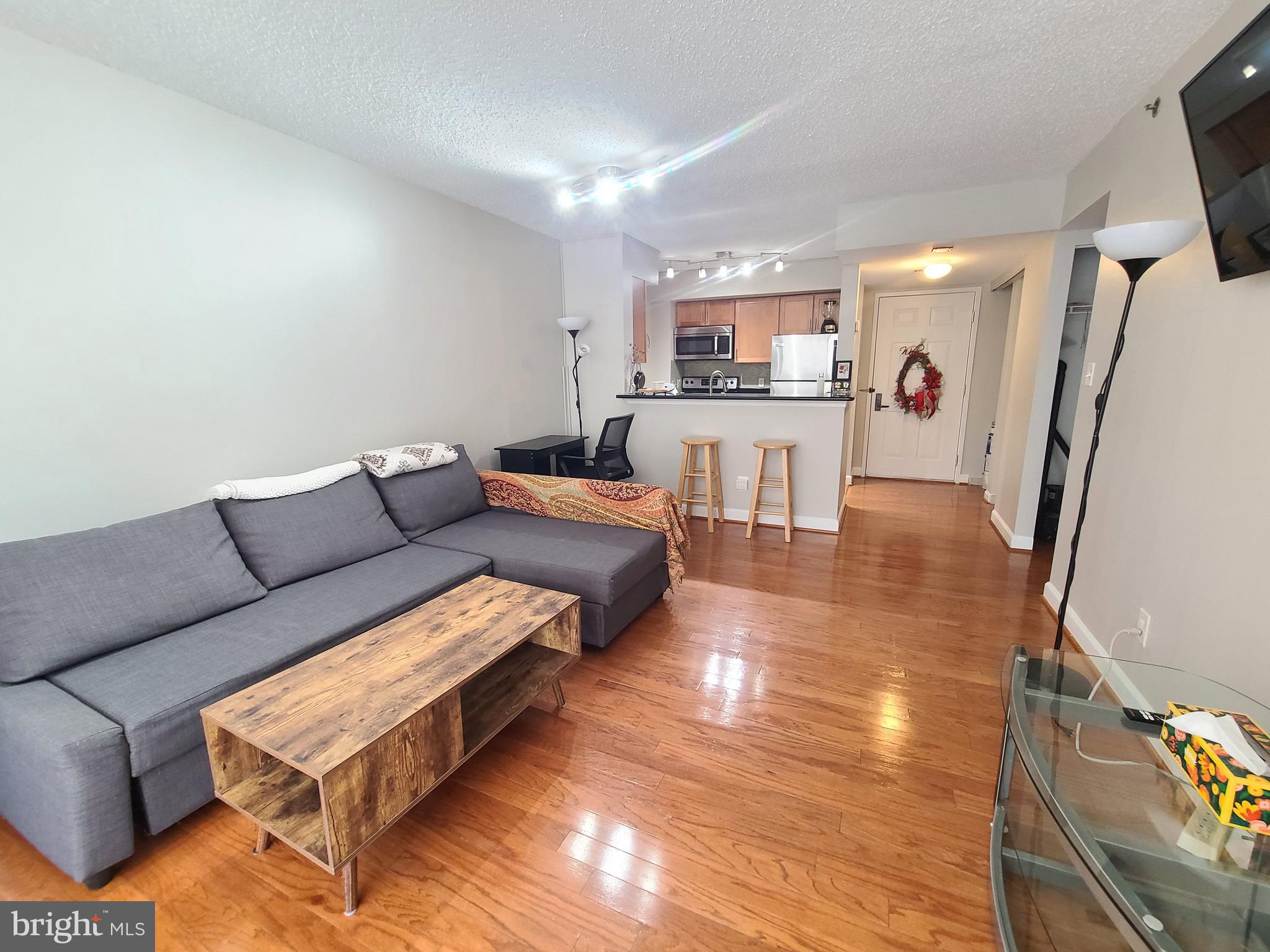 WESTVIEW AT BALLSTON METRO - Residential Lease