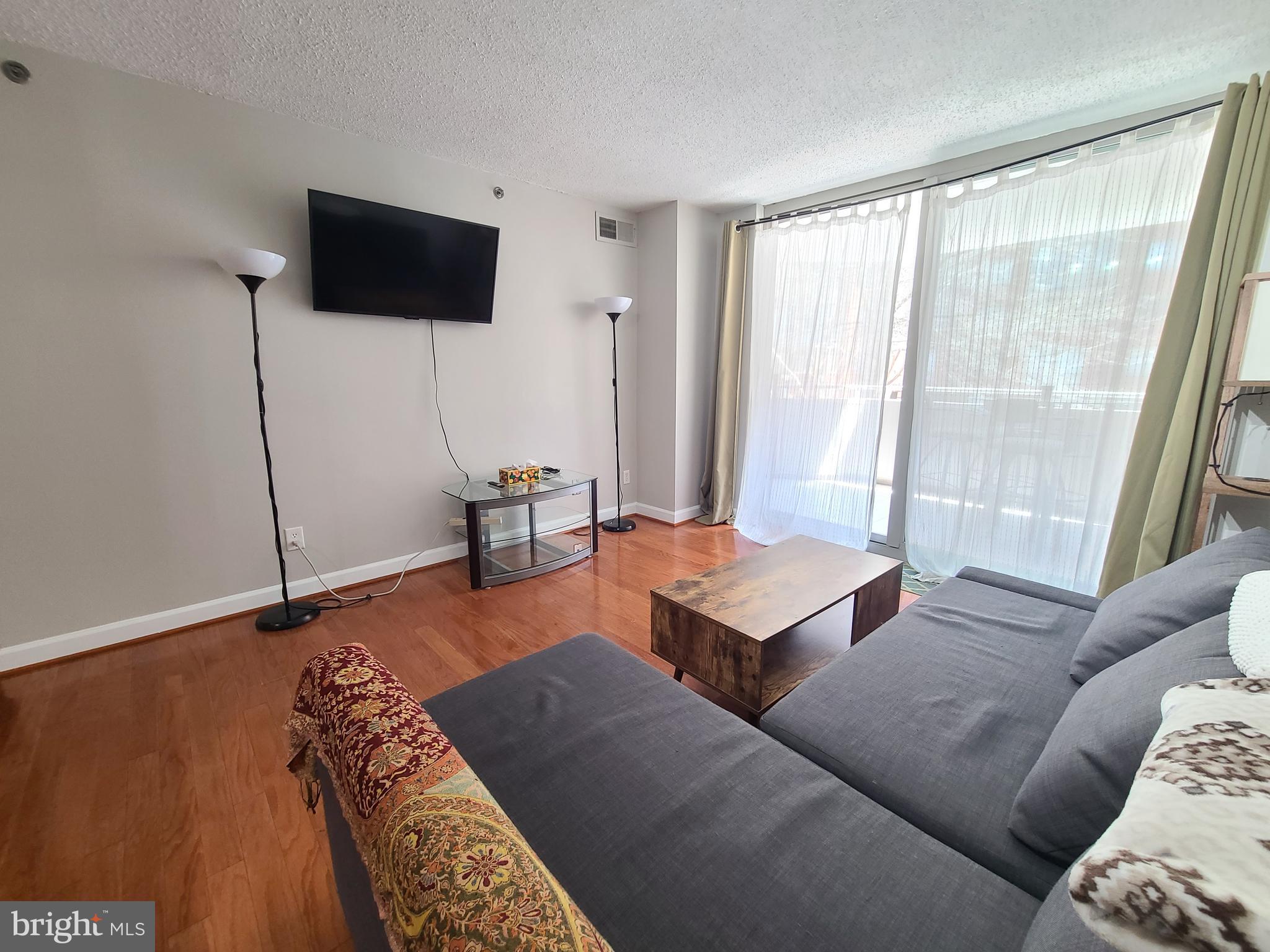 WESTVIEW AT BALLSTON METRO - Residential Lease