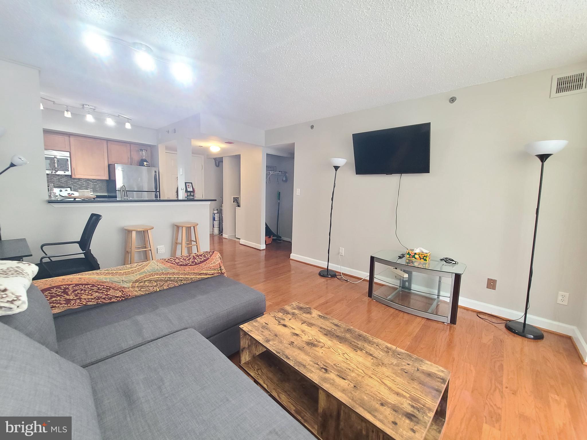 WESTVIEW AT BALLSTON METRO - Residential Lease