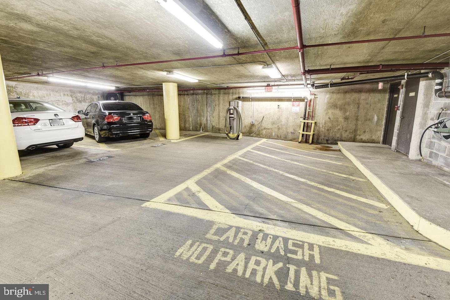 WESTVIEW AT BALLSTON METRO - Residential Lease