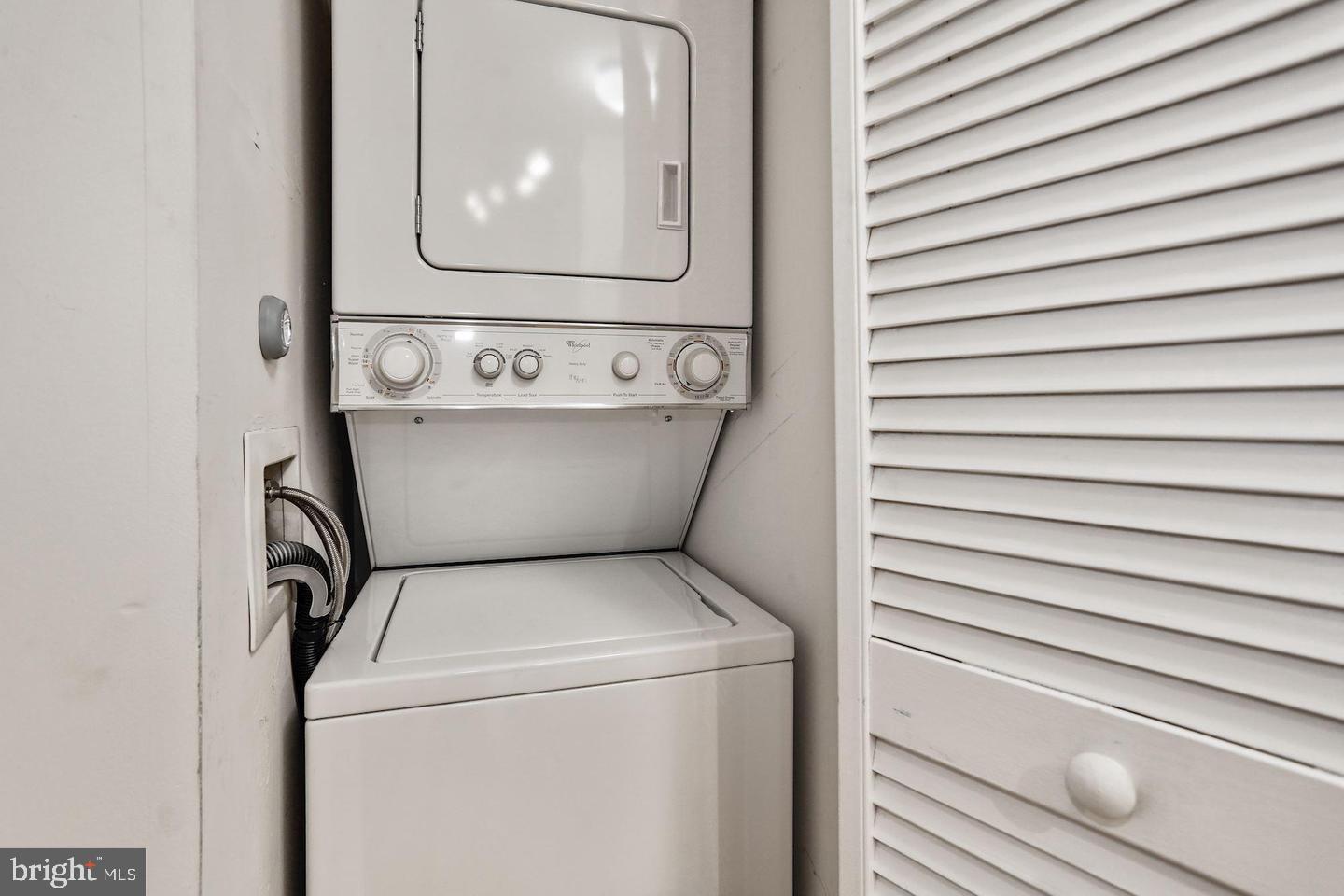 WESTVIEW AT BALLSTON METRO - Residential Lease