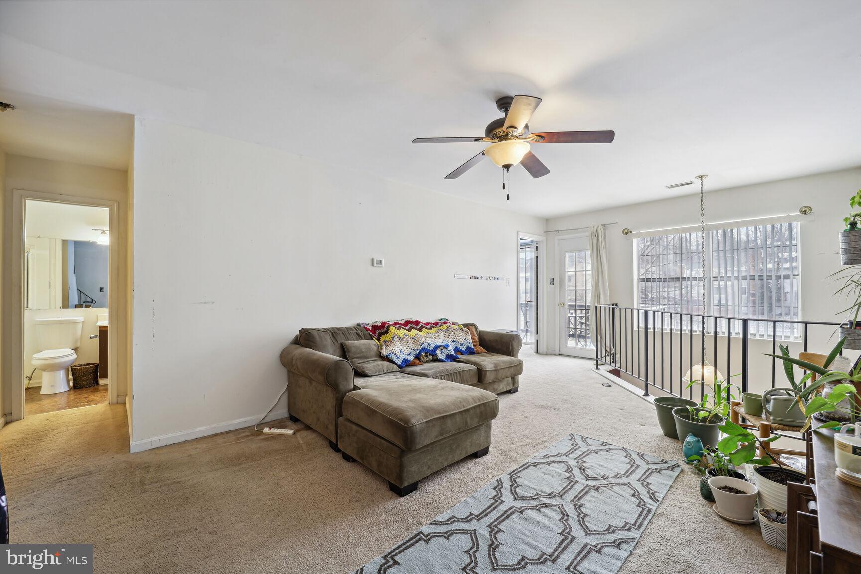 LAUREL LAKES PLAT 2 - Residential