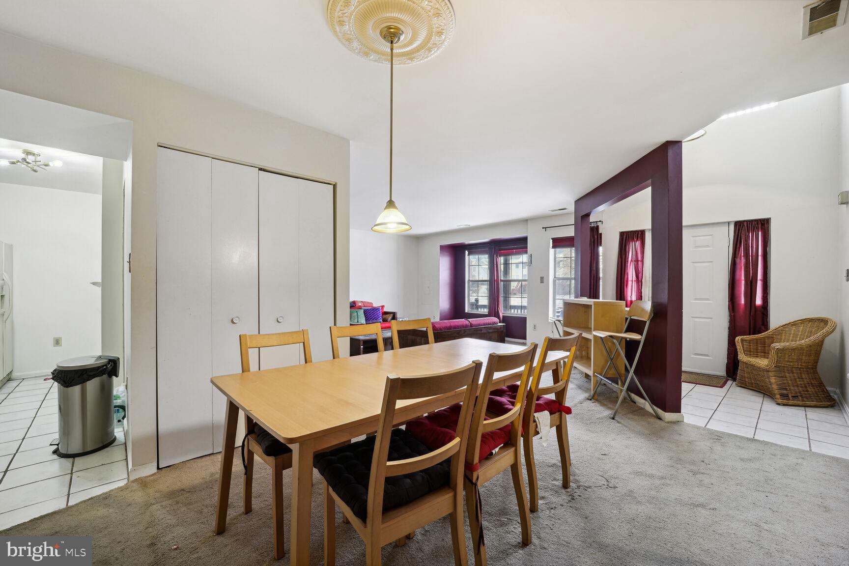 LAUREL LAKES PLAT 2 - Residential