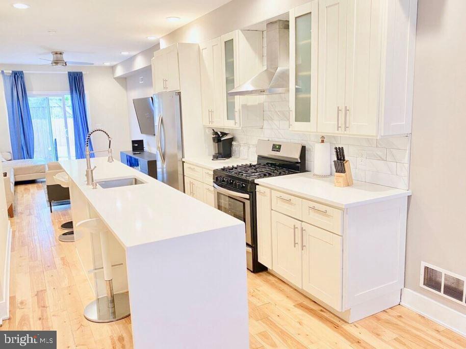 Welcome to 1114 Crease Street, a perfect oasis in the heart of Philadelphia! This gorgeous home is a dream come true, offering an ideal combination of comfort and convenience. Claim this gem and enjoy the luxury of a prime location with easy access to I-95, only 15 minutes by car to Center City.
Nestled on a picturesque tree-lined block, this home boasts a charming ambiance that welcomes you from the moment you arrive. Immerse yourself in the vibrant culture of Fishtown, with renowned restaurants and bars just a leisurely stroll away.
The outdoor spaces of 1114 Crease Street are a true highlight. An inviting patio sets the stage for delightful gatherings, while the roof deck provides a breathtaking backdrop for BBQs and parties, offering panoramic views of the city skyline.
Inside, discover spacious rooms adorned with tasteful furnishings and decor. Every bedroom is generously sized, accompanied by ample closet space to meet all your storage needs. The gorgeous bathrooms, featuring either bathtubs or standing showers, add a touch of luxury to your daily routine.
The finished basement is a versatile space that can easily transform into a fourth bedroom, accommodating the needs of your lifestyle. Whether you're seeking a cozy retreat or additional guest quarters, this home has you covered.
Don't miss out on the opportunity to make 1114 Crease Street your own. Schedule your tour today and experience firsthand the perfect blend of style, comfort, and convenience that awaits you in this exceptional Philadelphia home. Act now, as this opportunity won't wait!