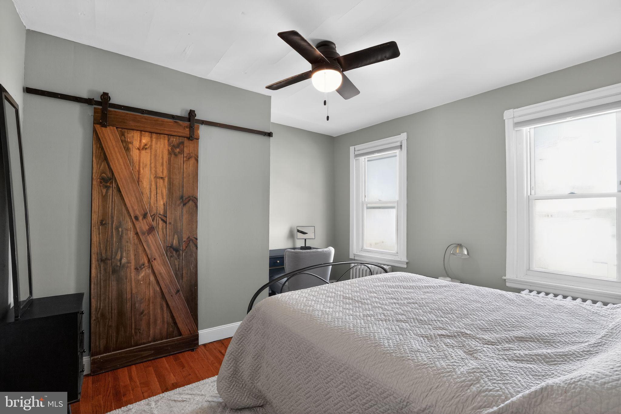 ROXBOROUGH - Residential