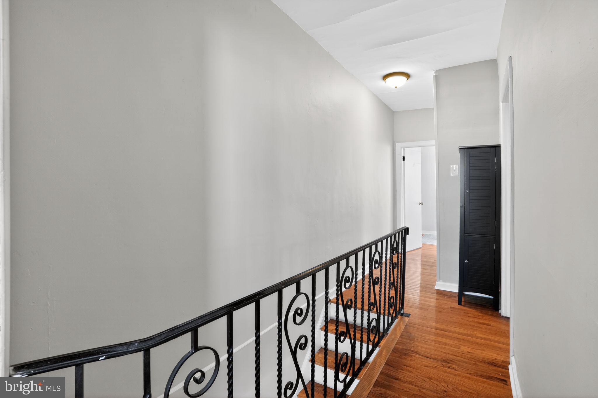 ROXBOROUGH - Residential