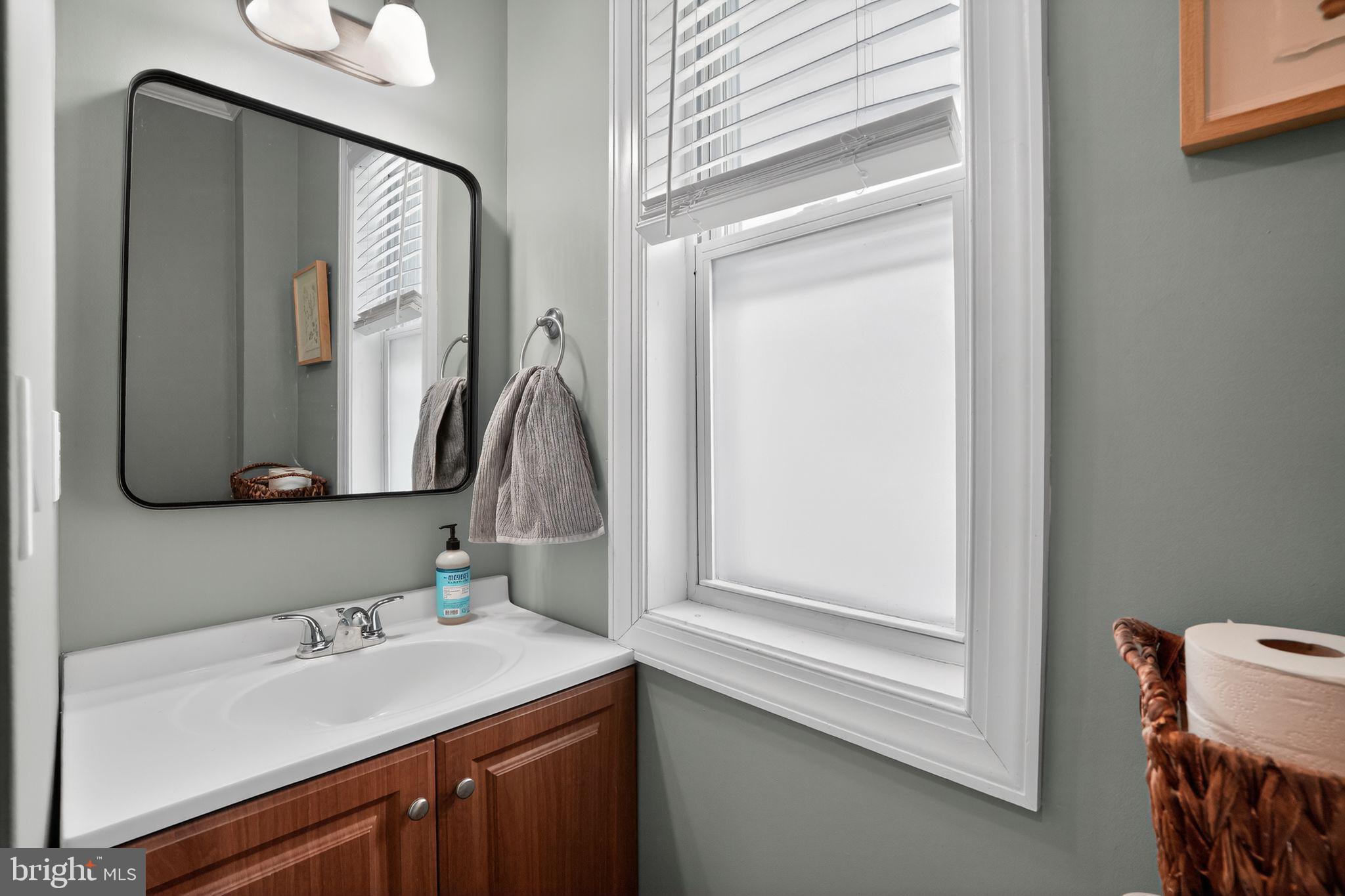 ROXBOROUGH - Residential