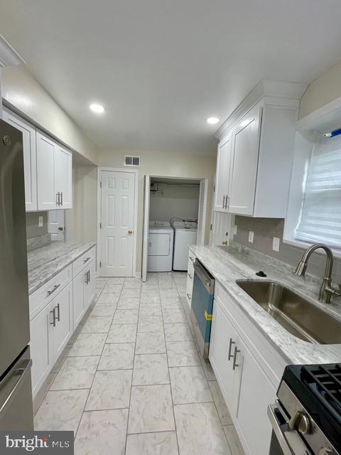 DUPONT VILLAGE - Residential