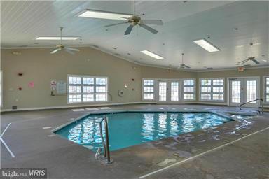 OCEAN VILLAGE - Residential