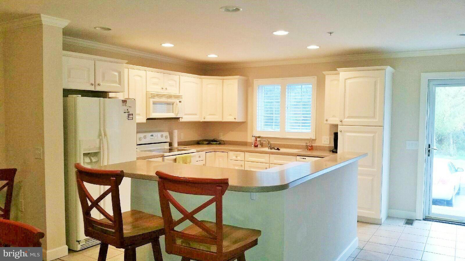 OCEAN VILLAGE - Residential