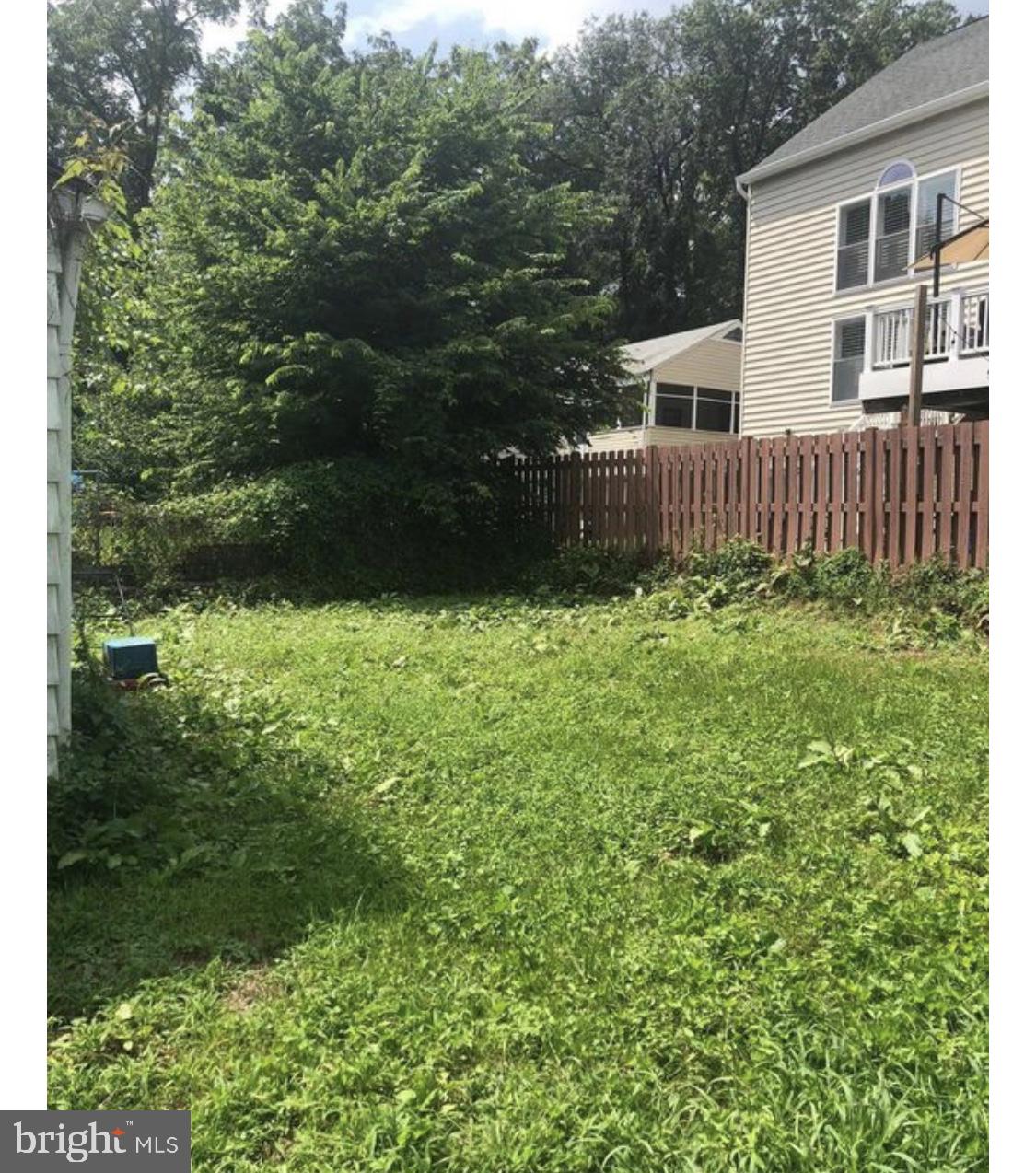 HALLS HILL - Residential