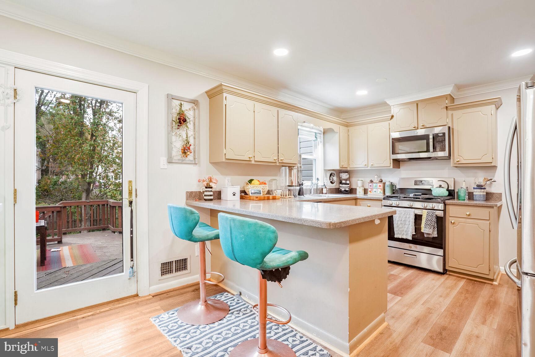 HAYFIELD FARM - Residential Lease