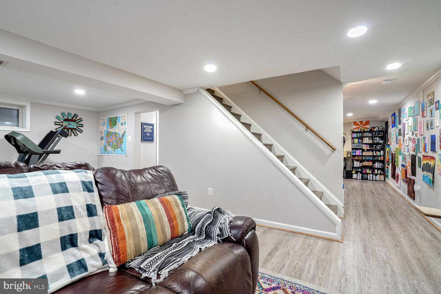 HAYFIELD FARM - Residential Lease