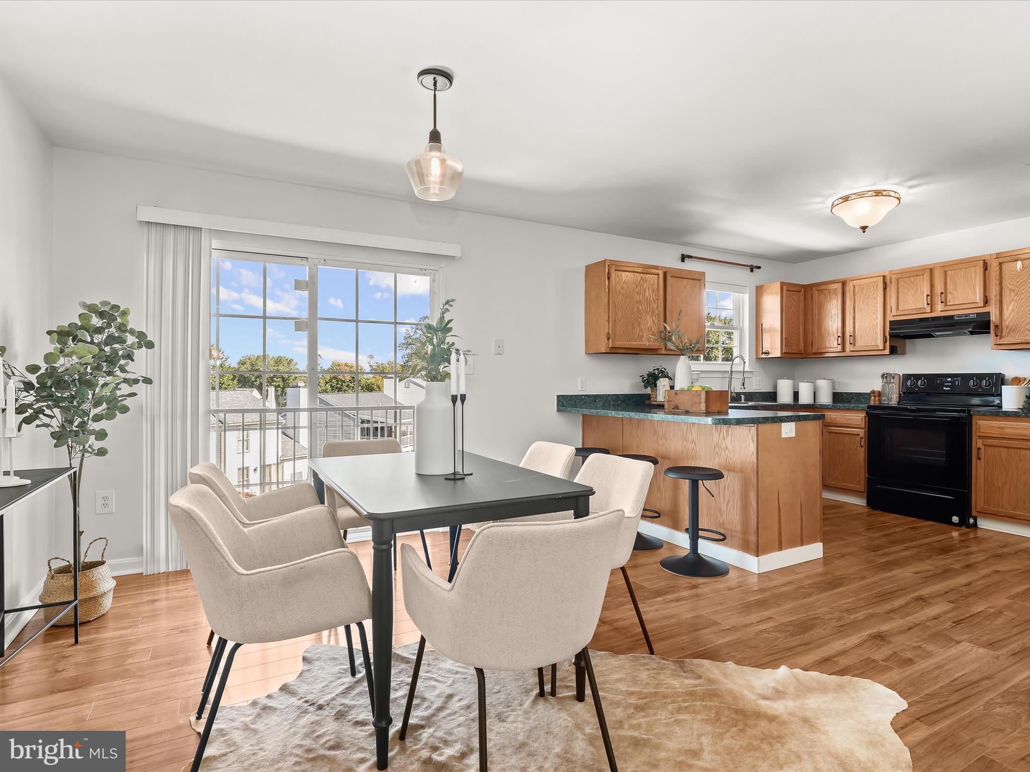 HANNAH PARK - Residential