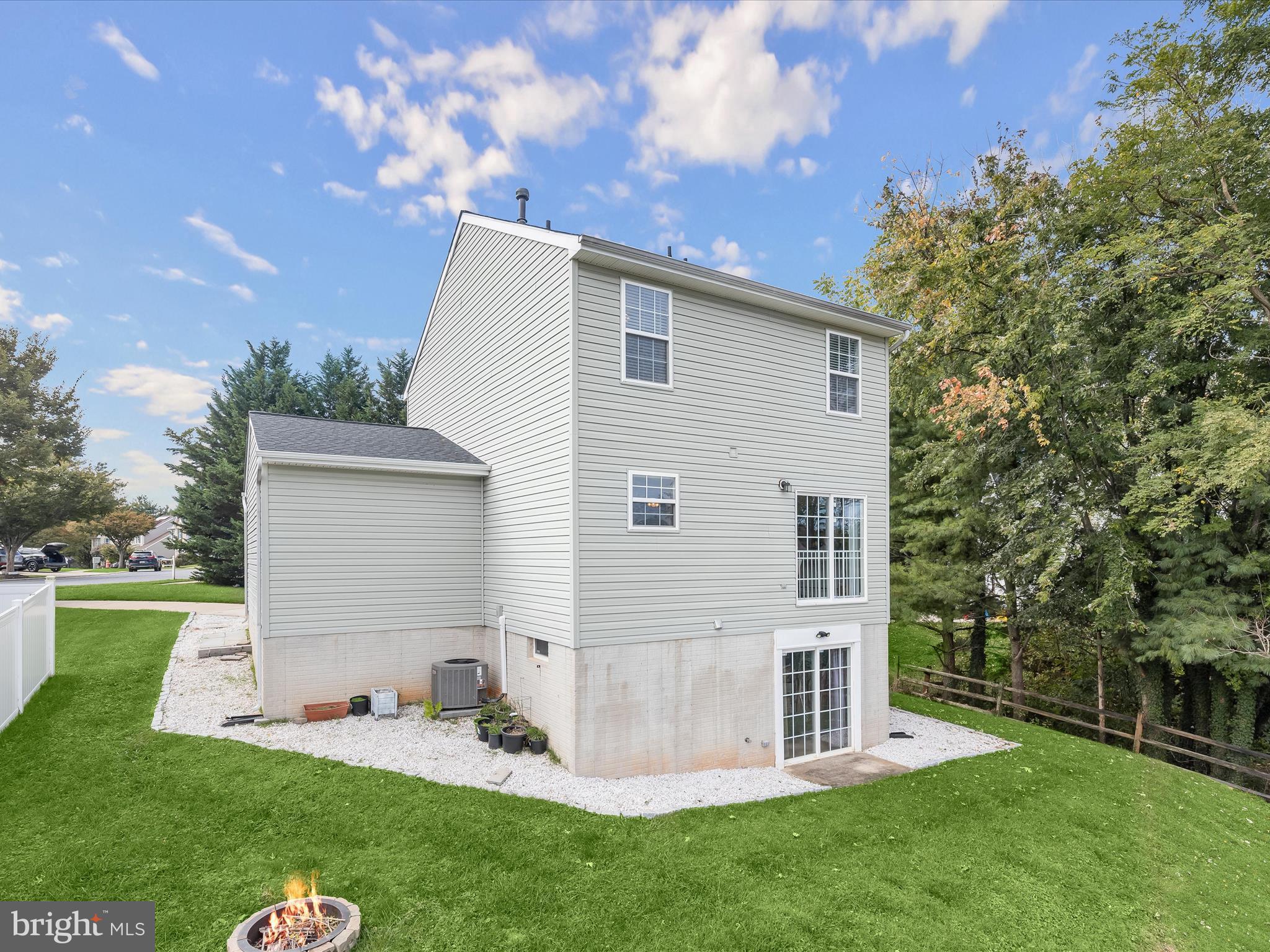 HANNAH PARK - Residential