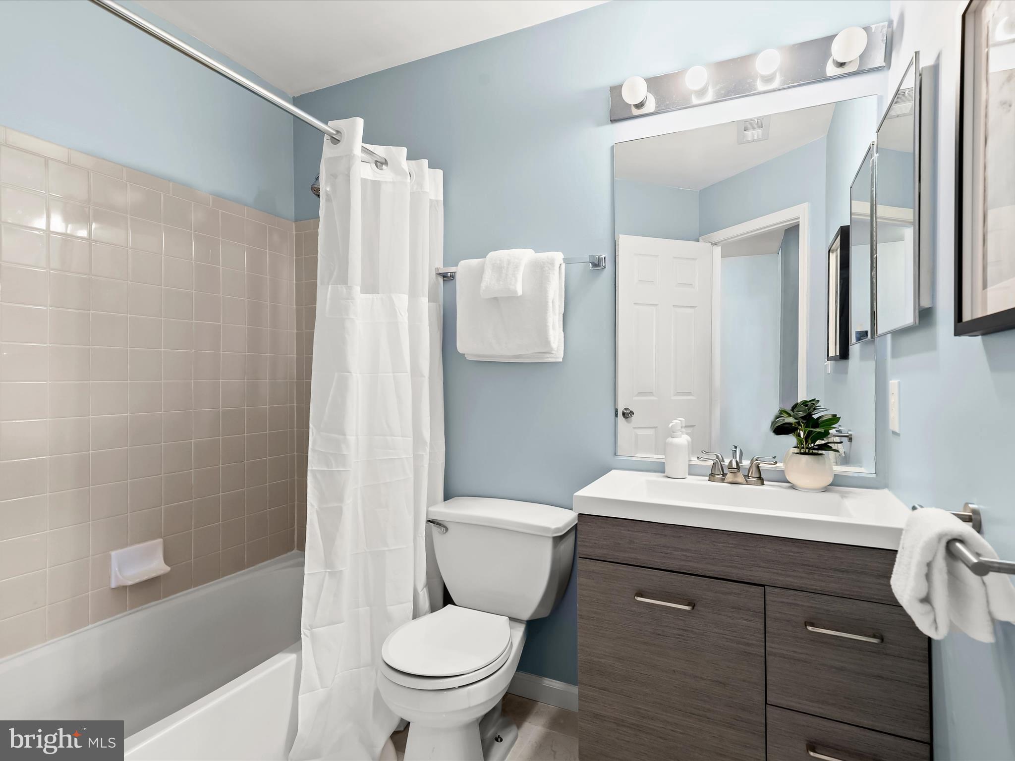 HANNAH PARK - Residential