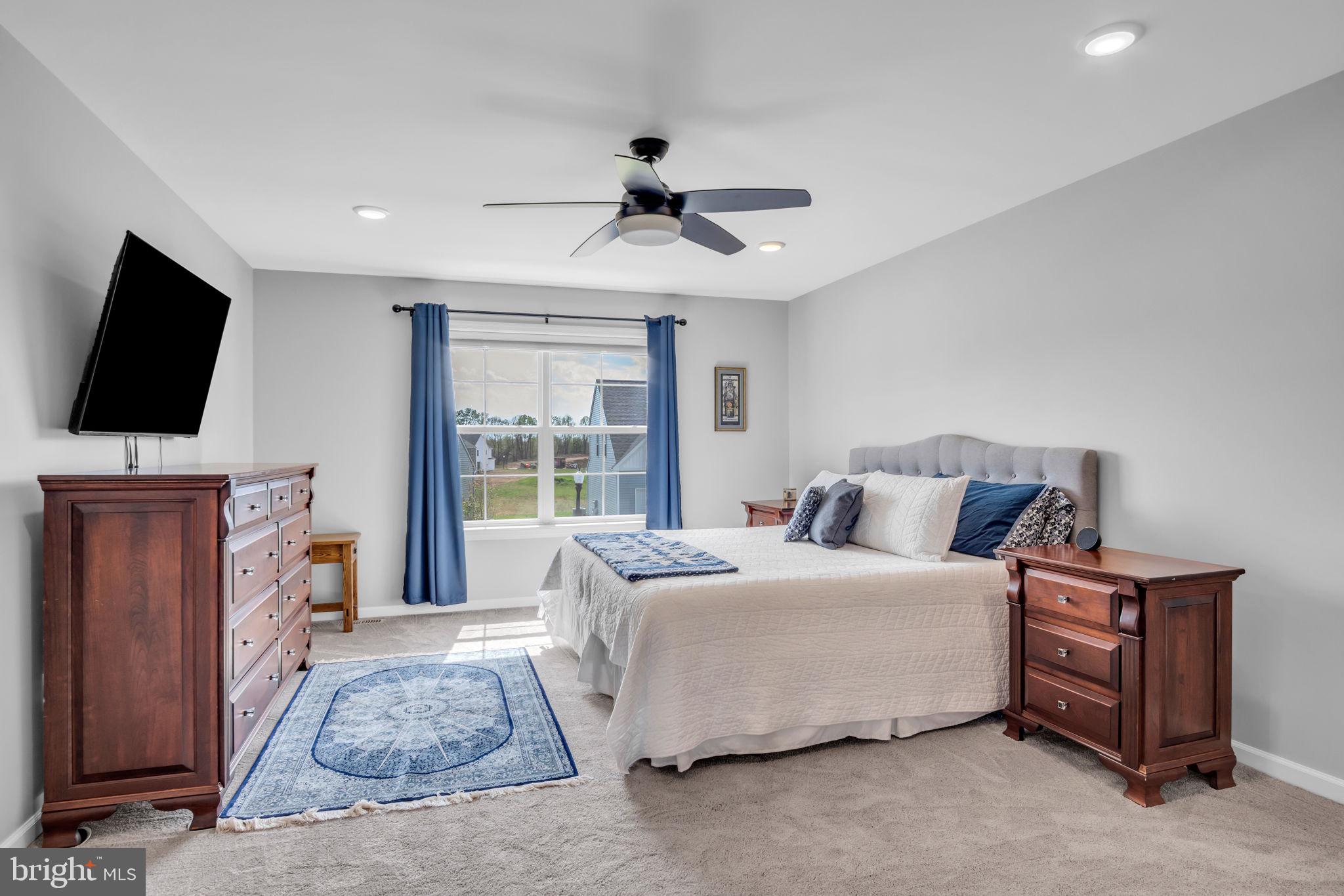 SPRING MEADOW RESERVE - Residential