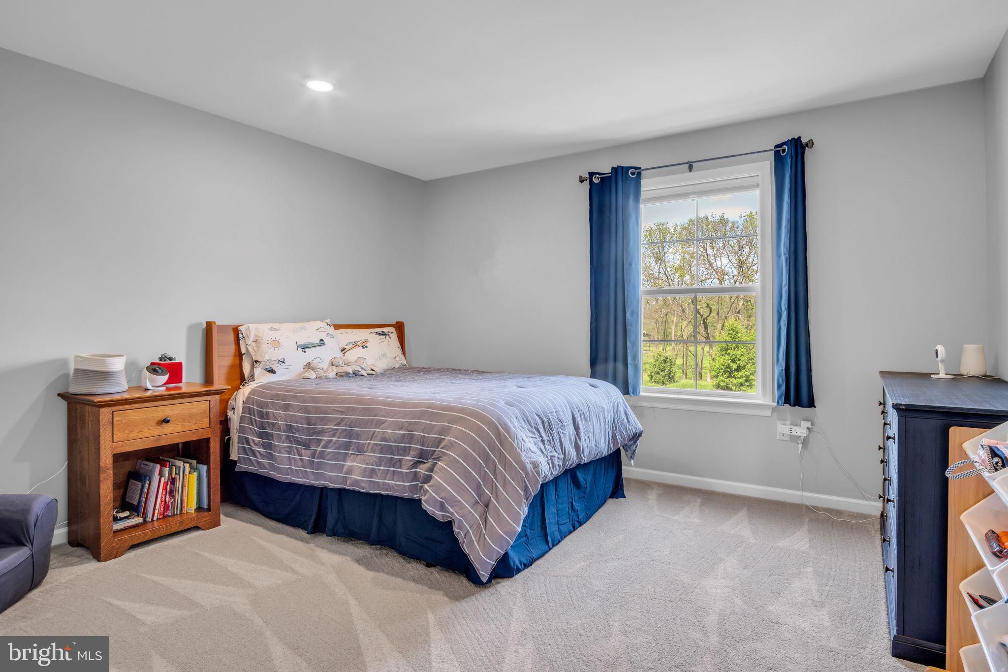 SPRING MEADOW RESERVE - Residential