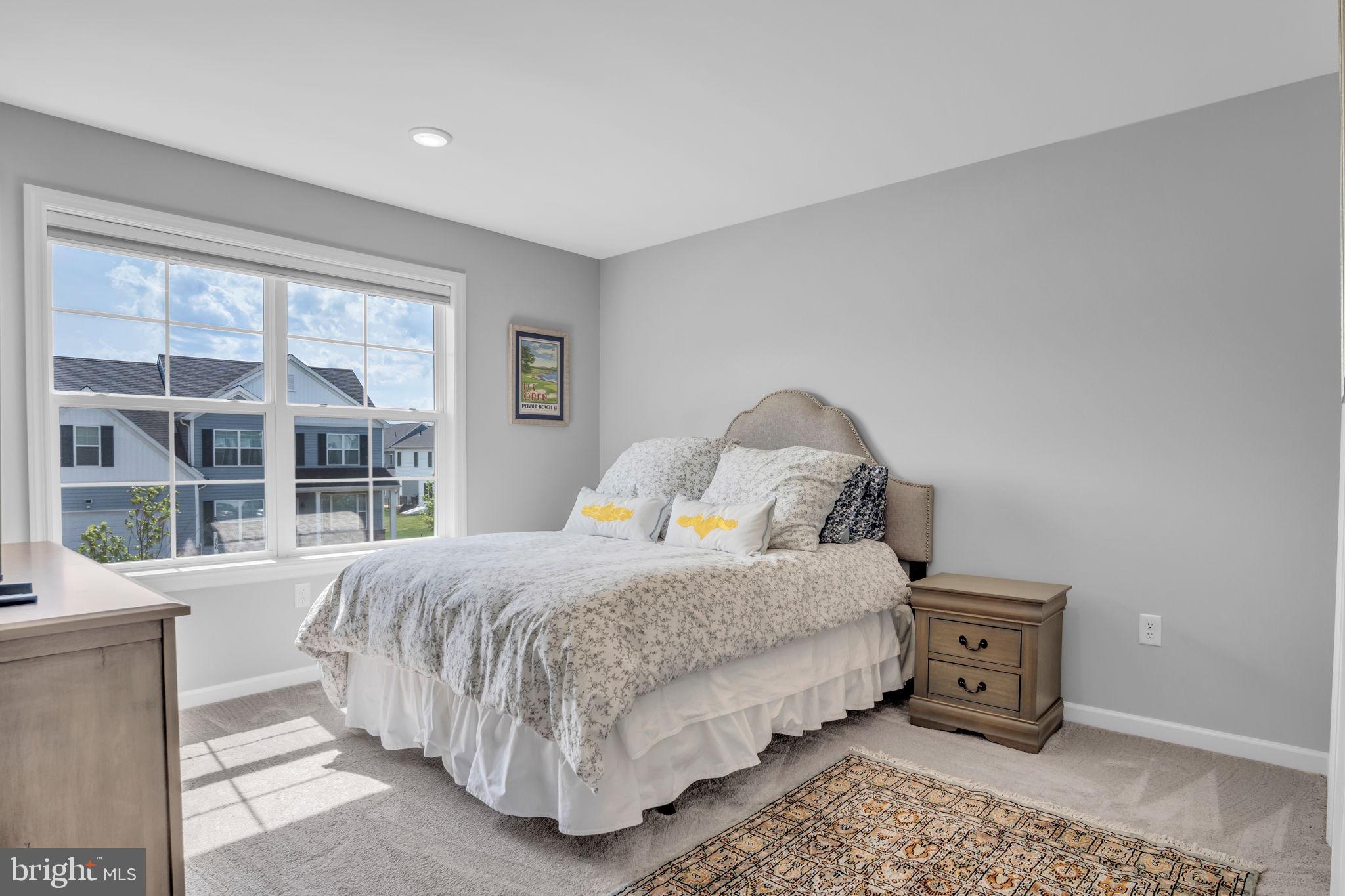 SPRING MEADOW RESERVE - Residential