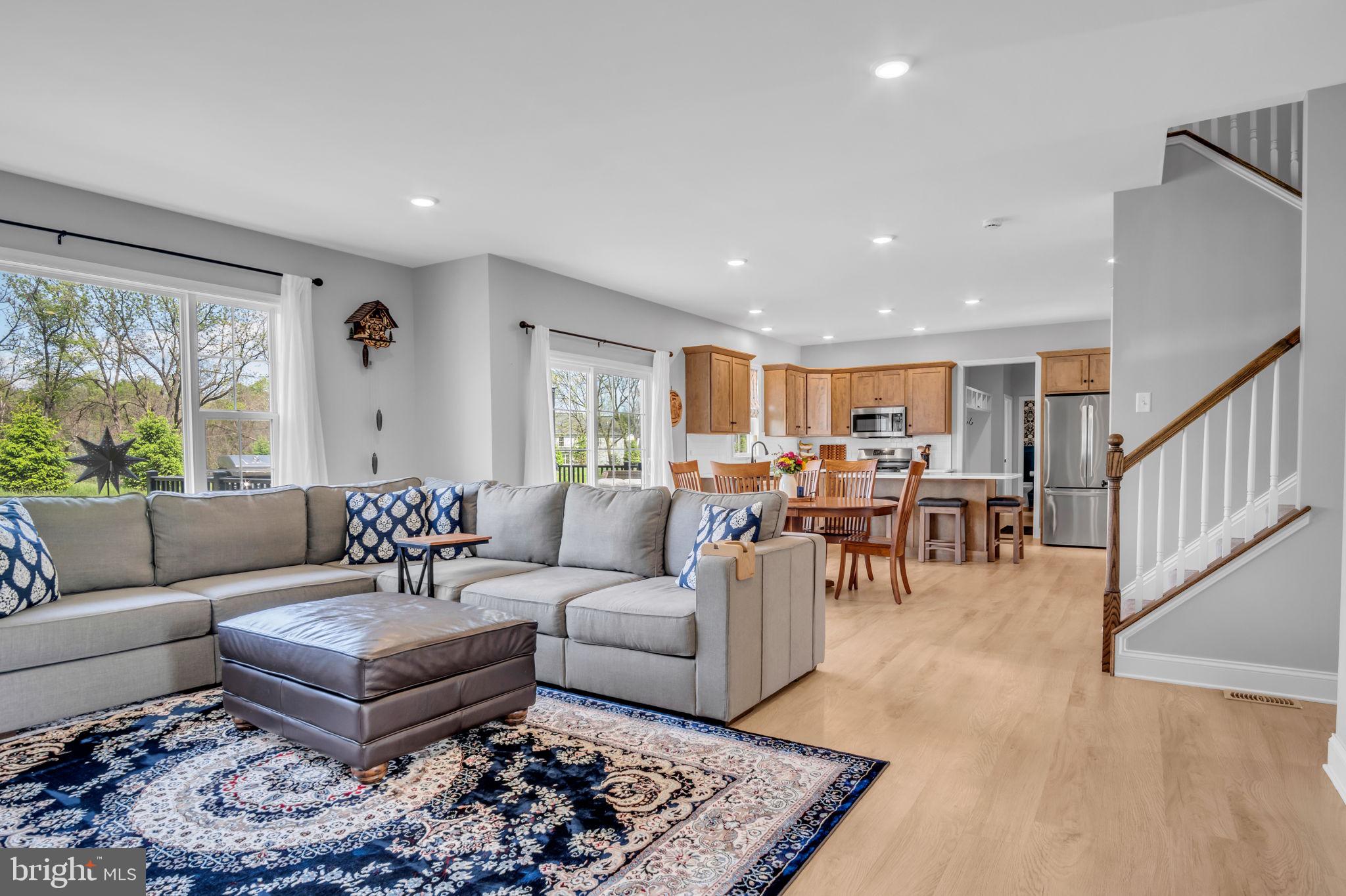 SPRING MEADOW RESERVE - Residential