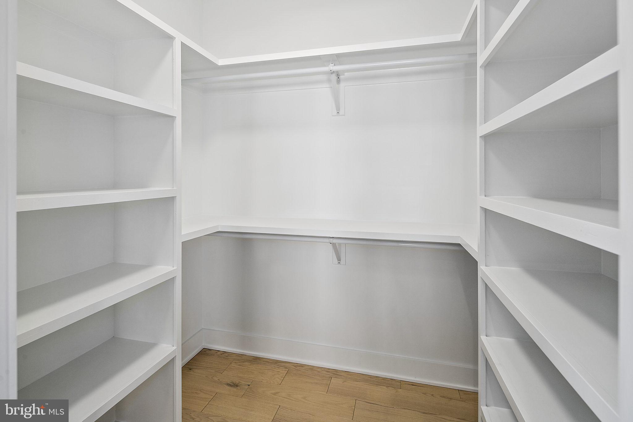 ARLINGTON VILLAGE - Residential