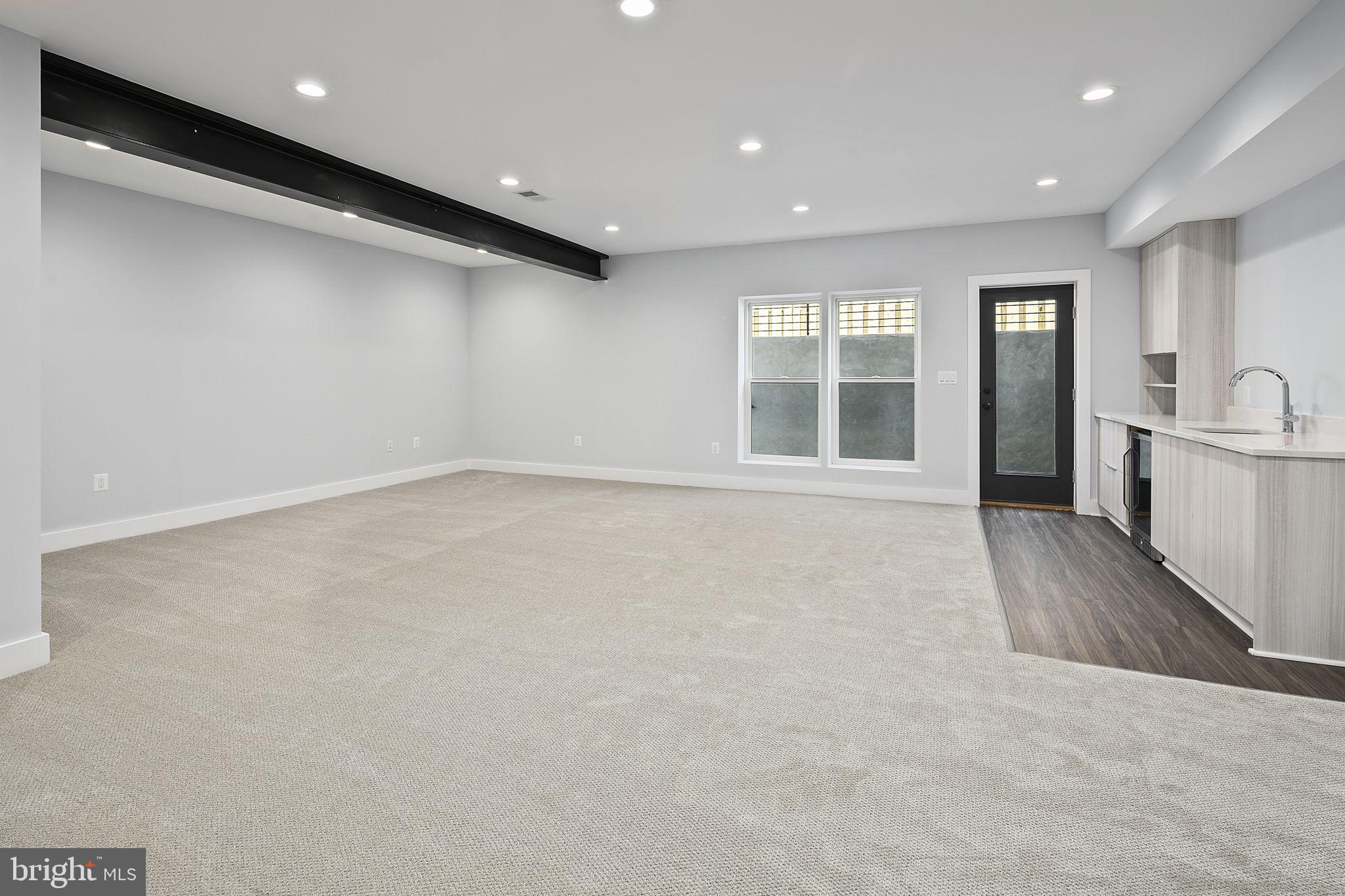 ARLINGTON VILLAGE - Residential