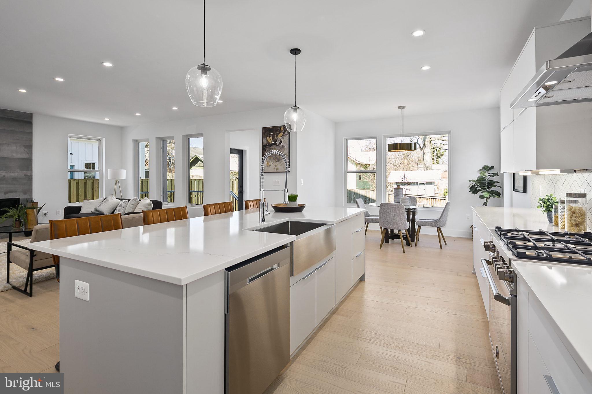 ARLINGTON VILLAGE - Residential