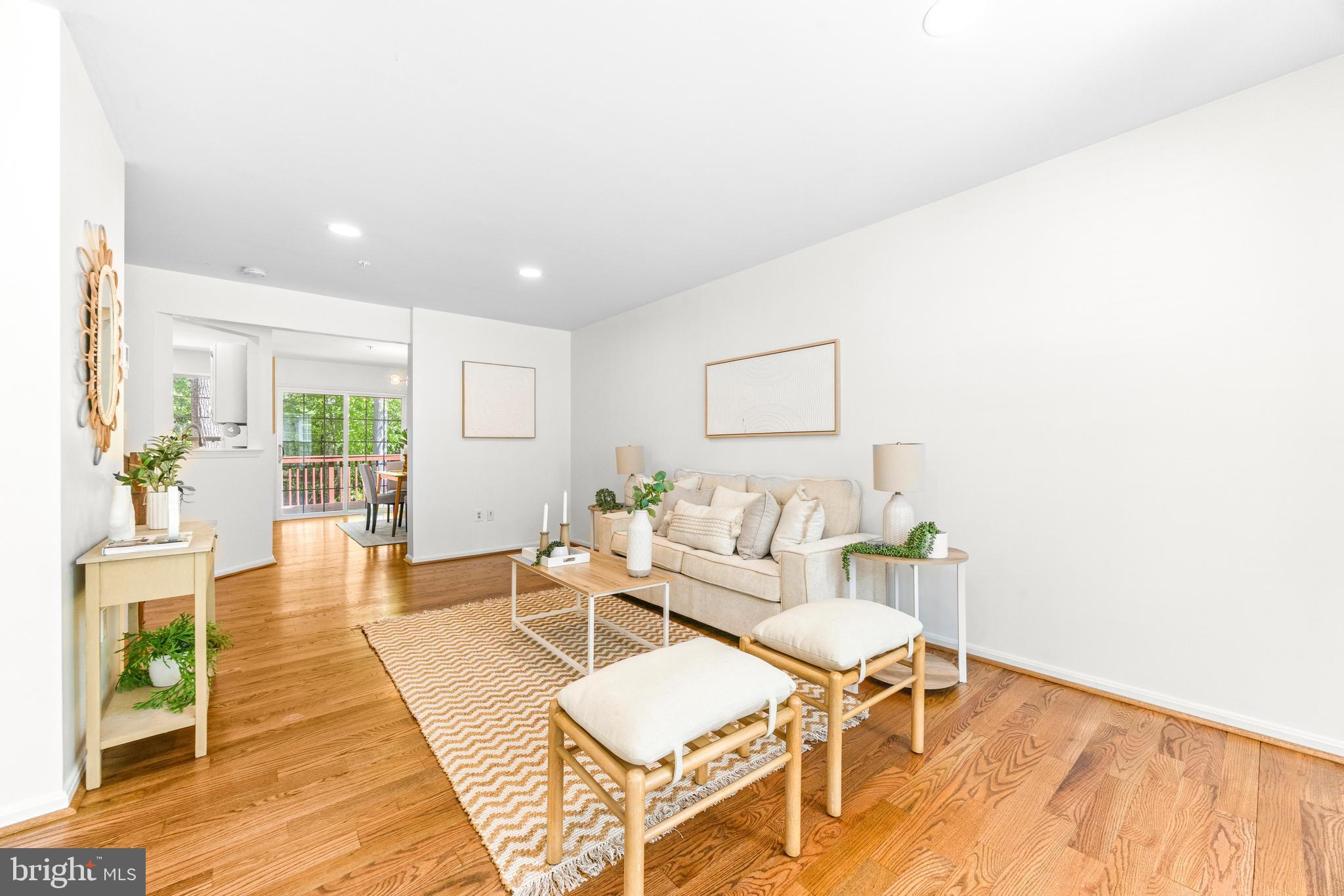 BEECHWOOD HILL - Residential