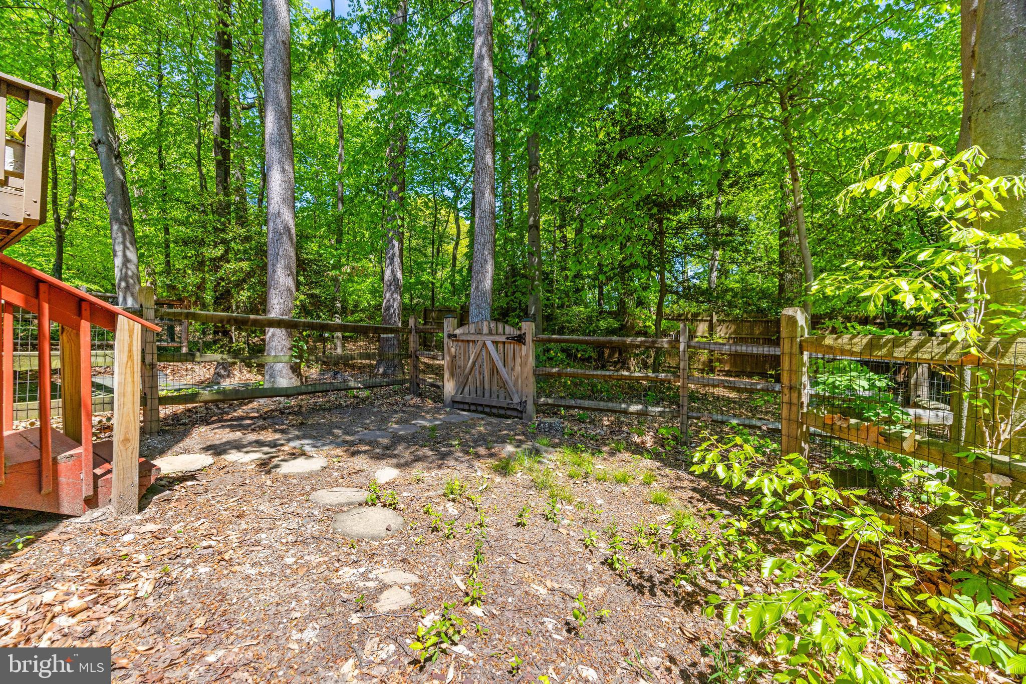 BEECHWOOD HILL - Residential