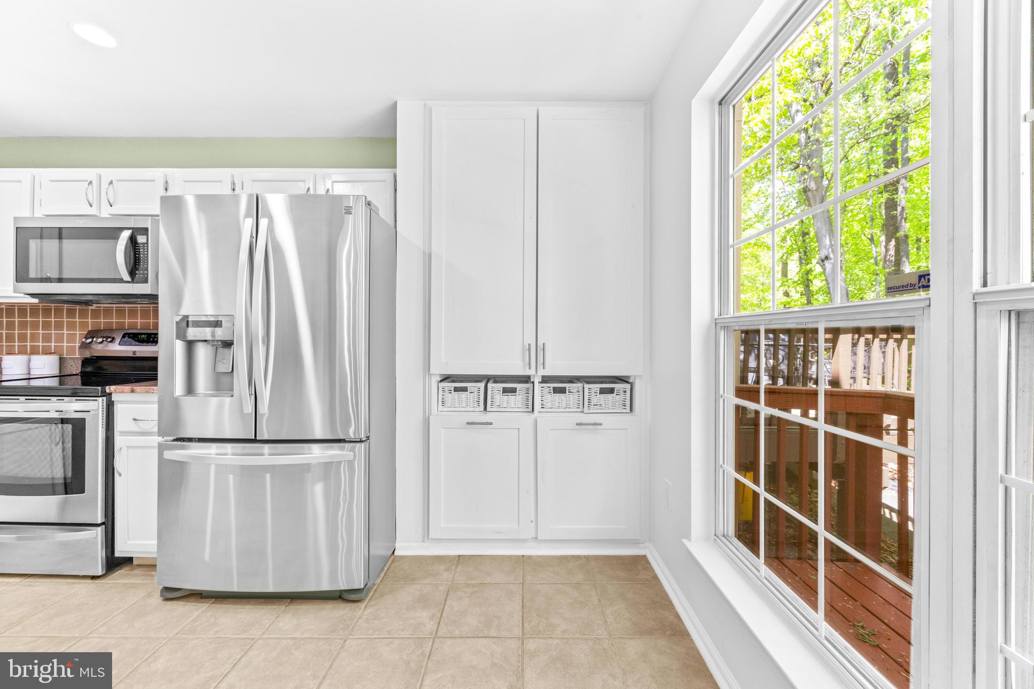 BEECHWOOD HILL - Residential