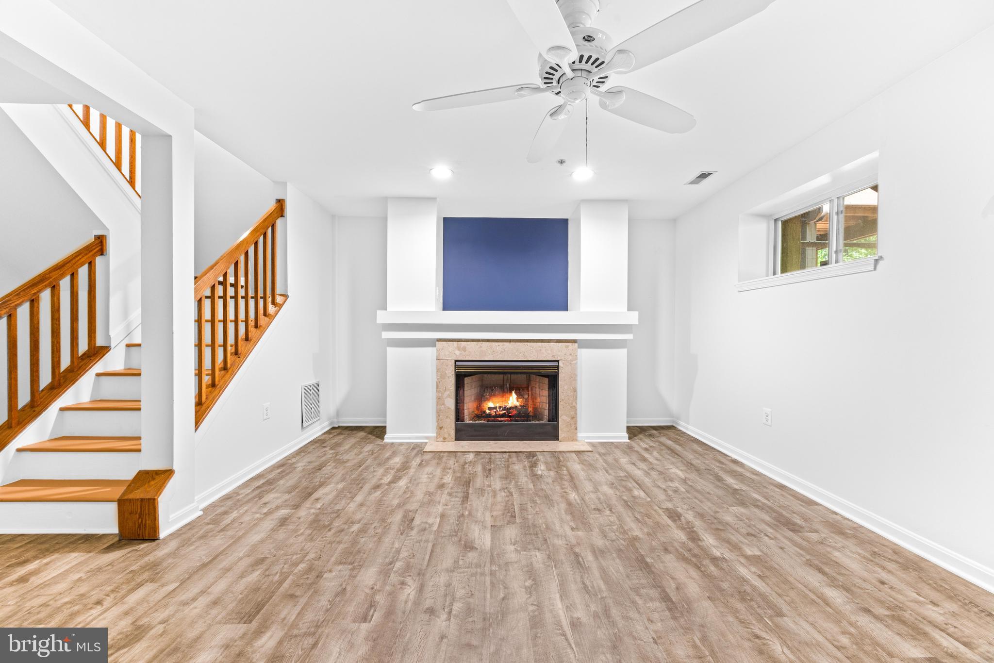 BEECHWOOD HILL - Residential